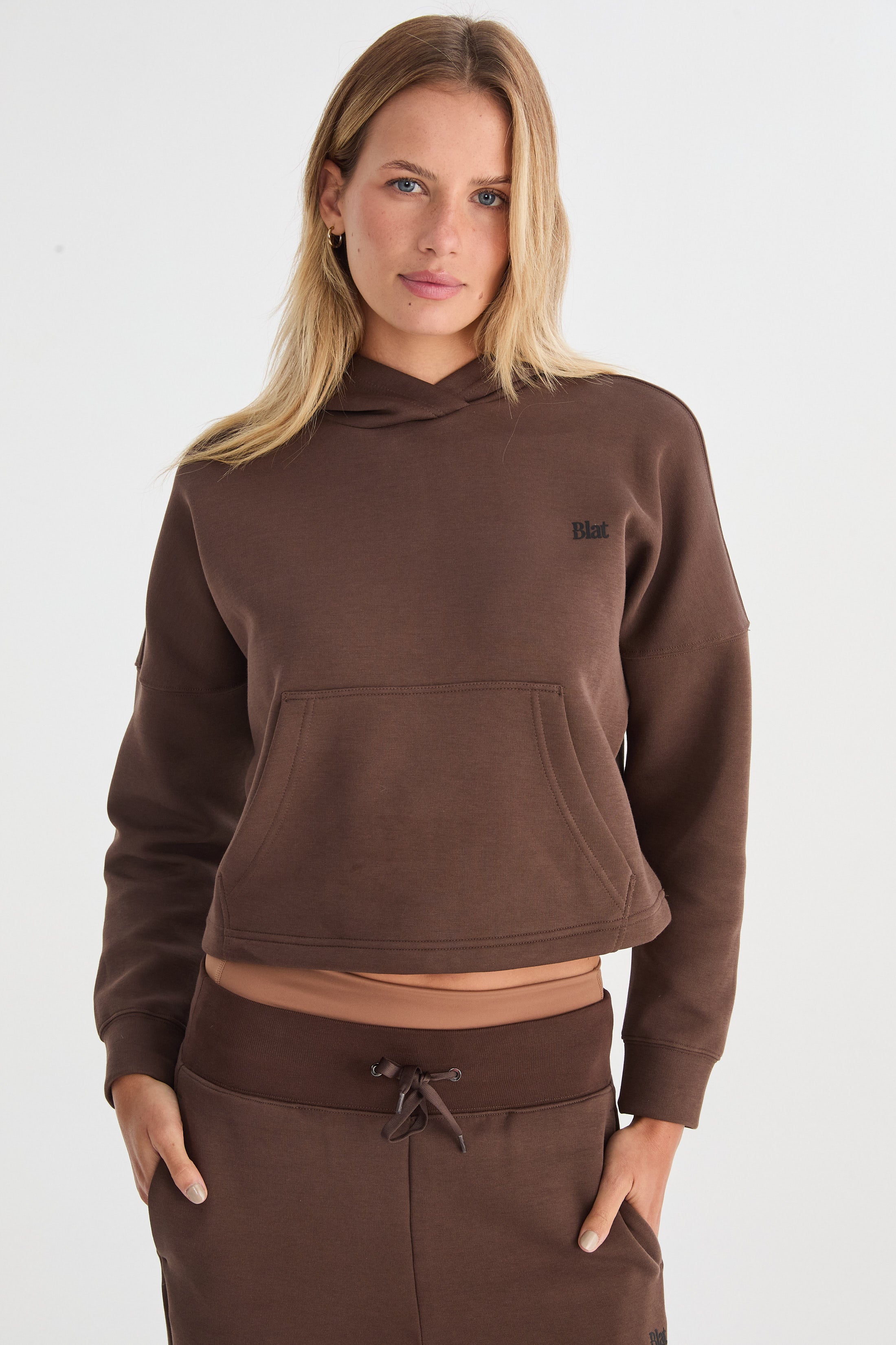 Buzo con Capucha Iskra - TechKnit® - Expresso