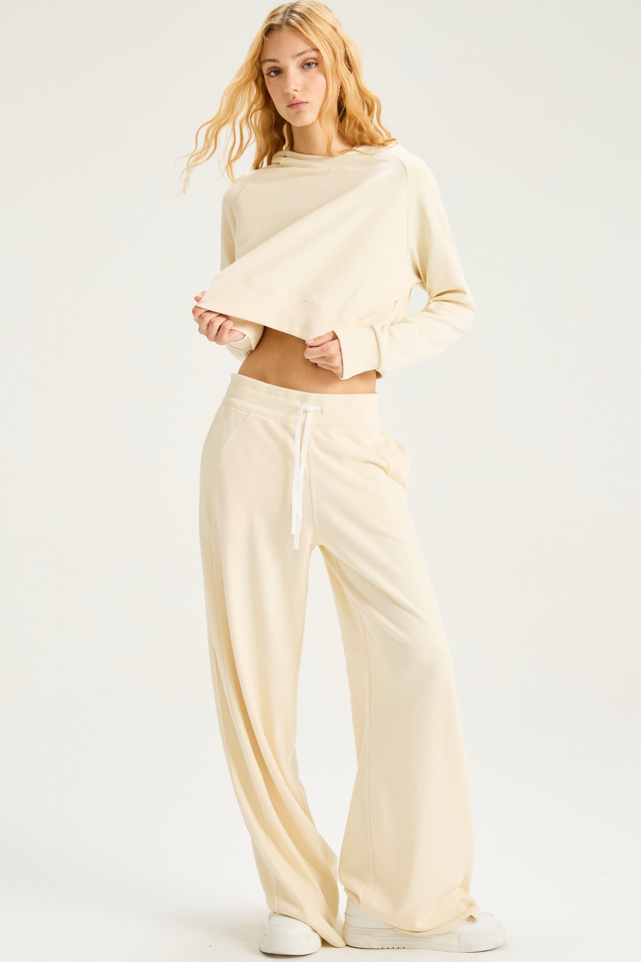 Buzo Jumper Corto Stride - Off white