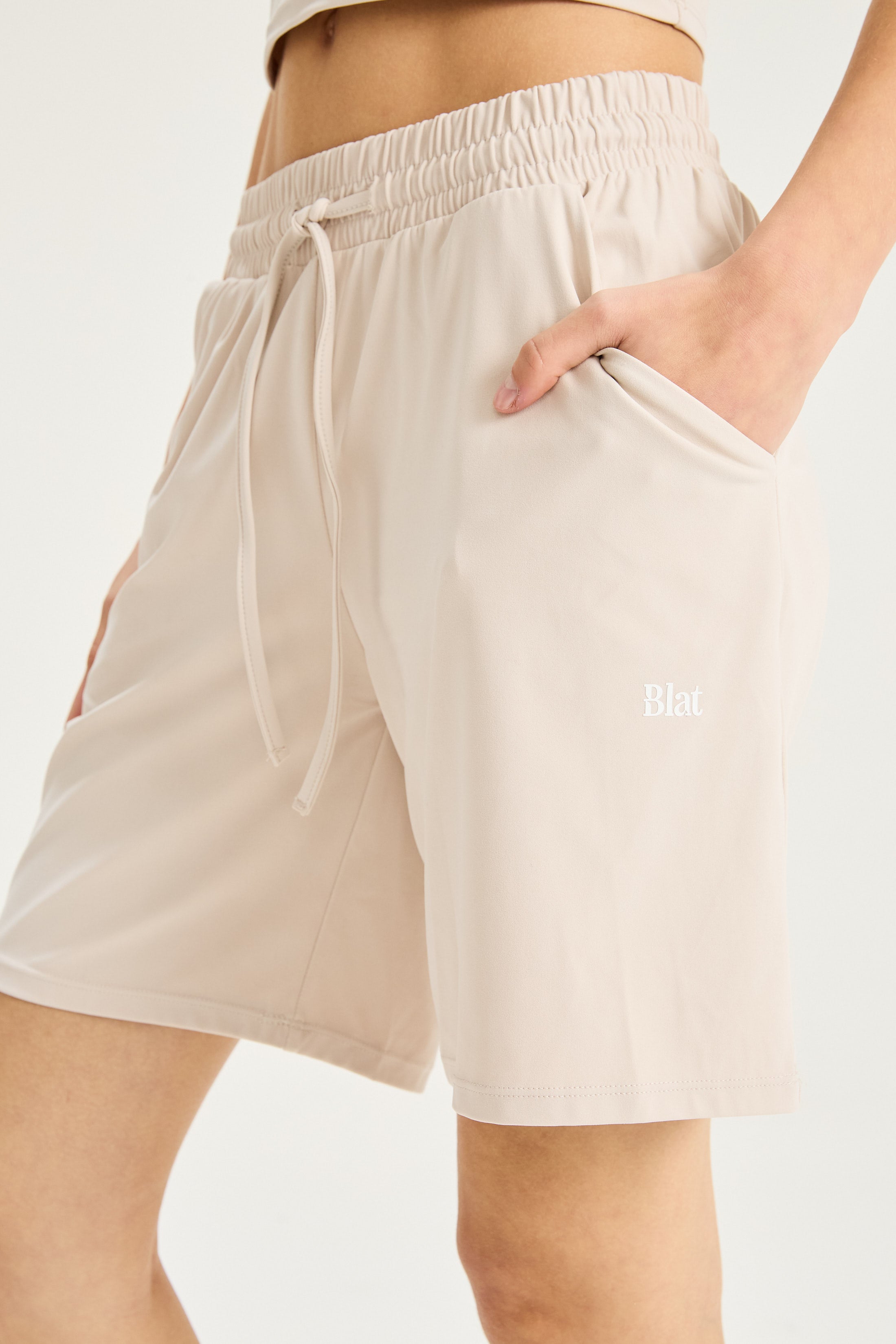 Short Spark - TechKnit® - Off White