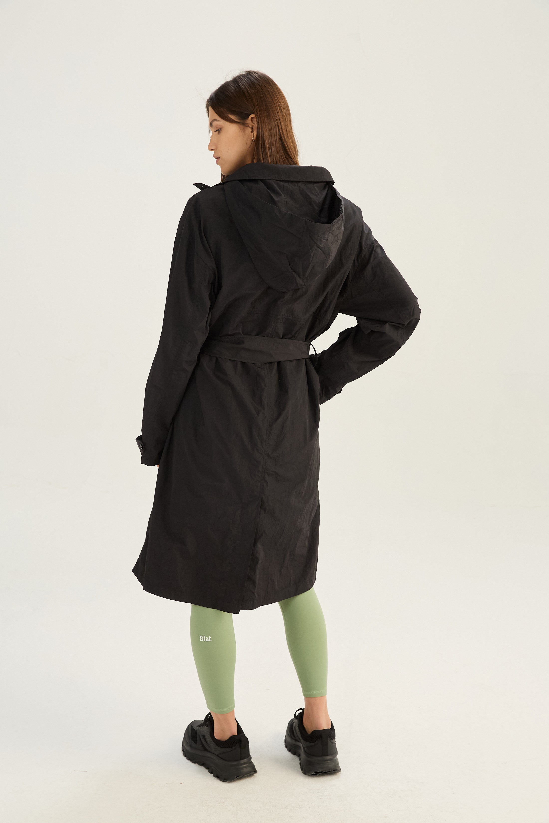 Trench con Capucha Fadein - Negro