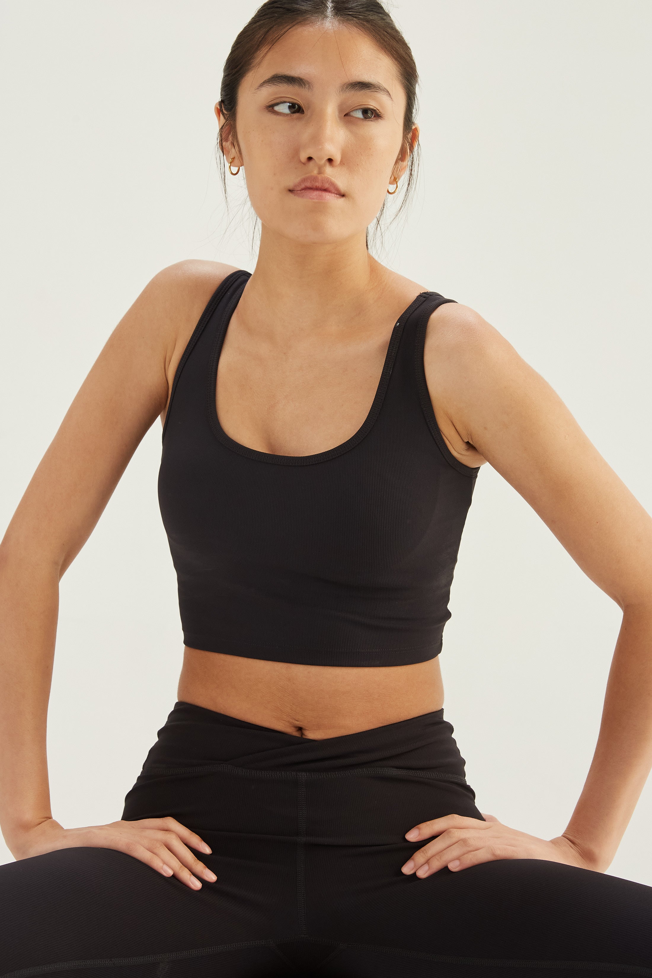 Top Court - SleekRib® - Negro