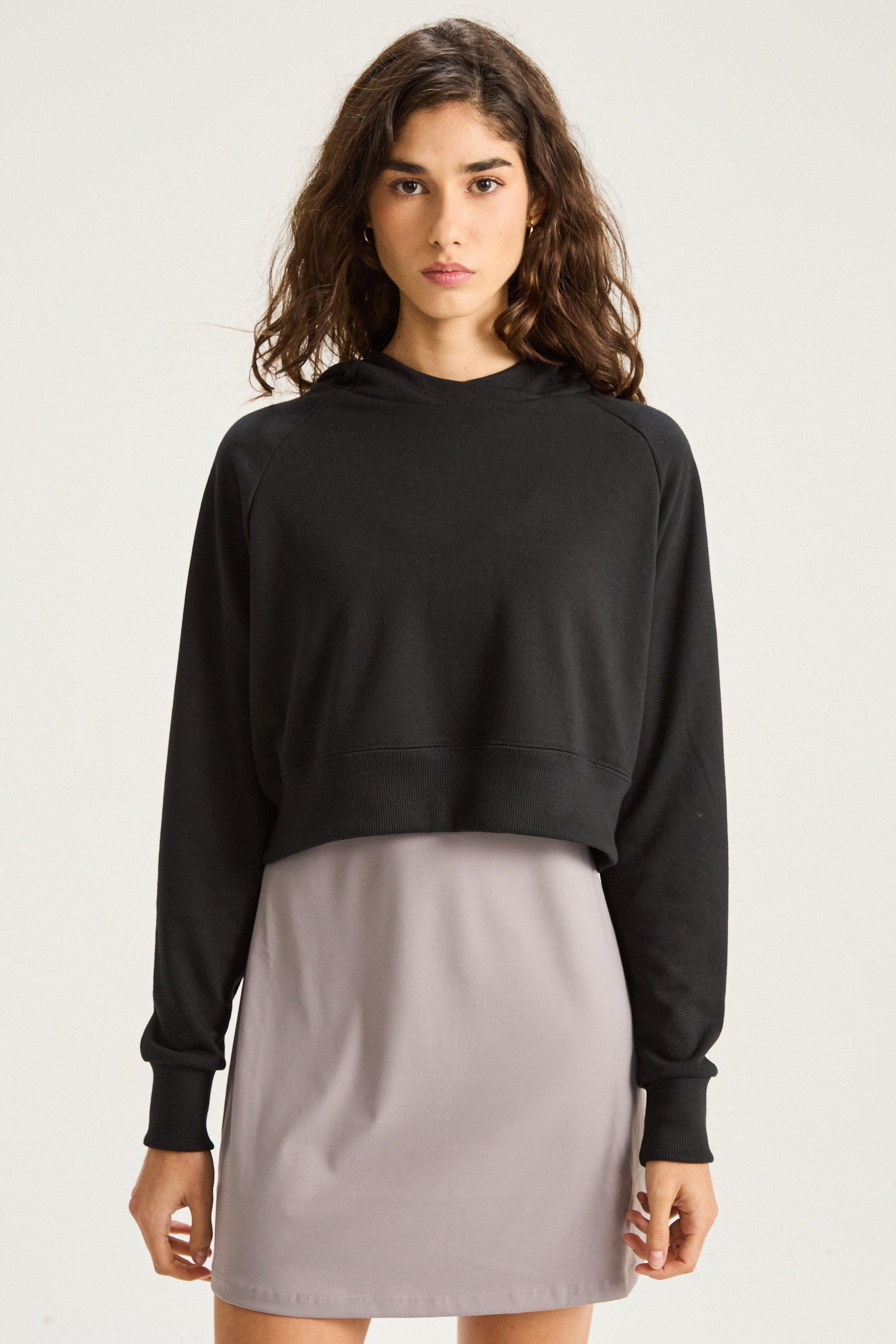 Buzo Jumper Corto Stride - Negro