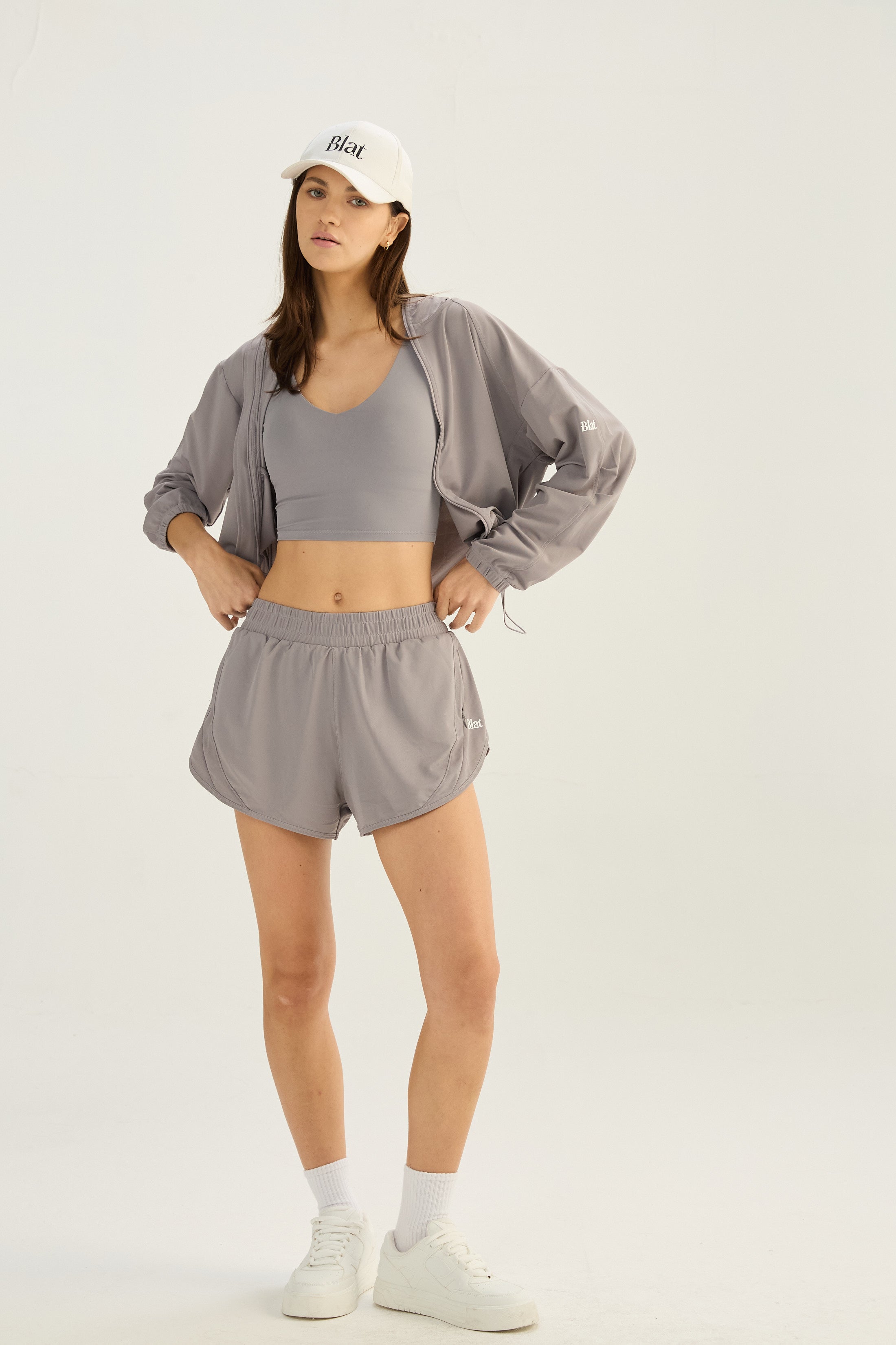 Campera Corta Motion - TechKnit® - Gris Ceniza