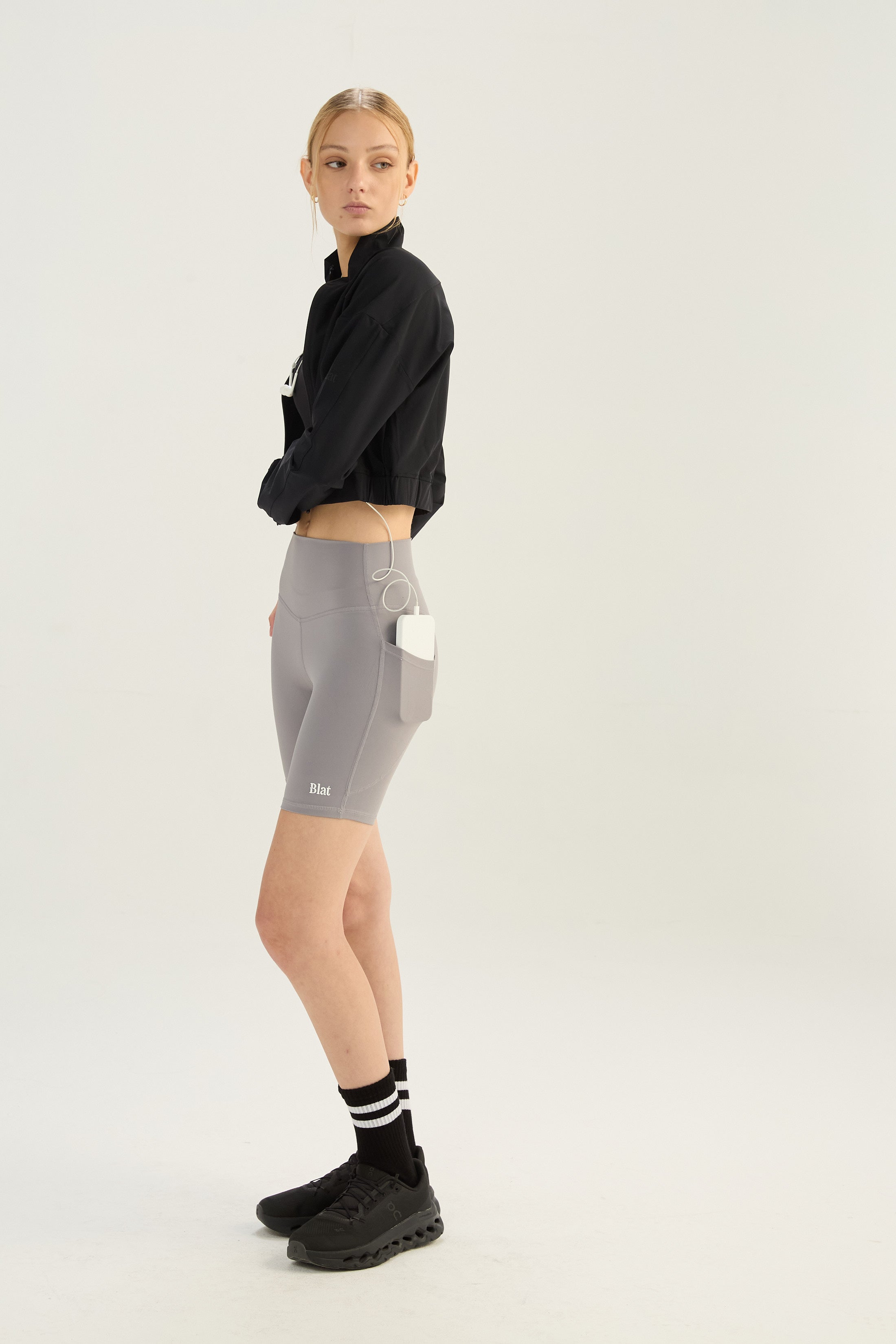 Campera Corta Smooth - TechKnit® - Negro