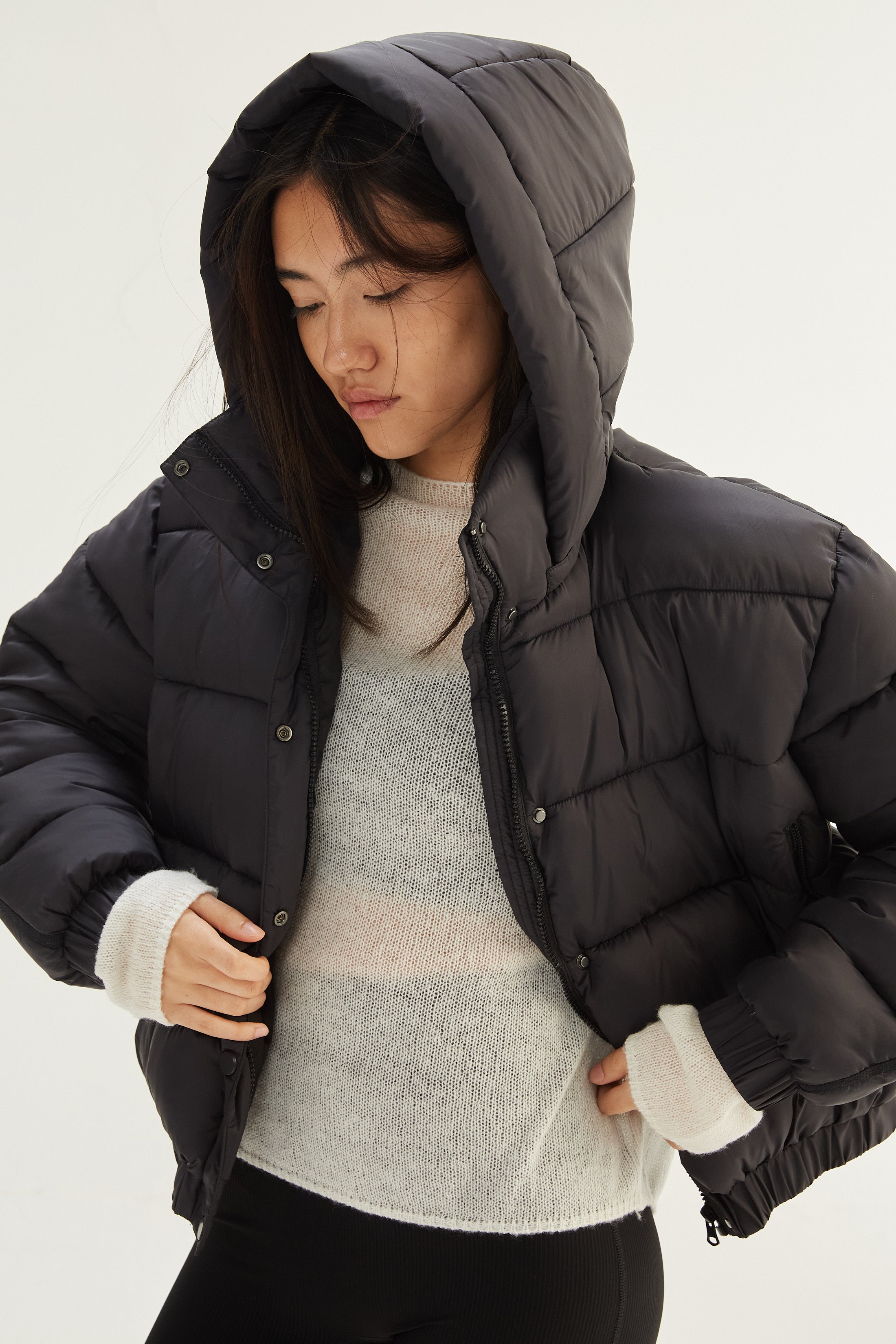 Campera con Capucha Frame - Negro