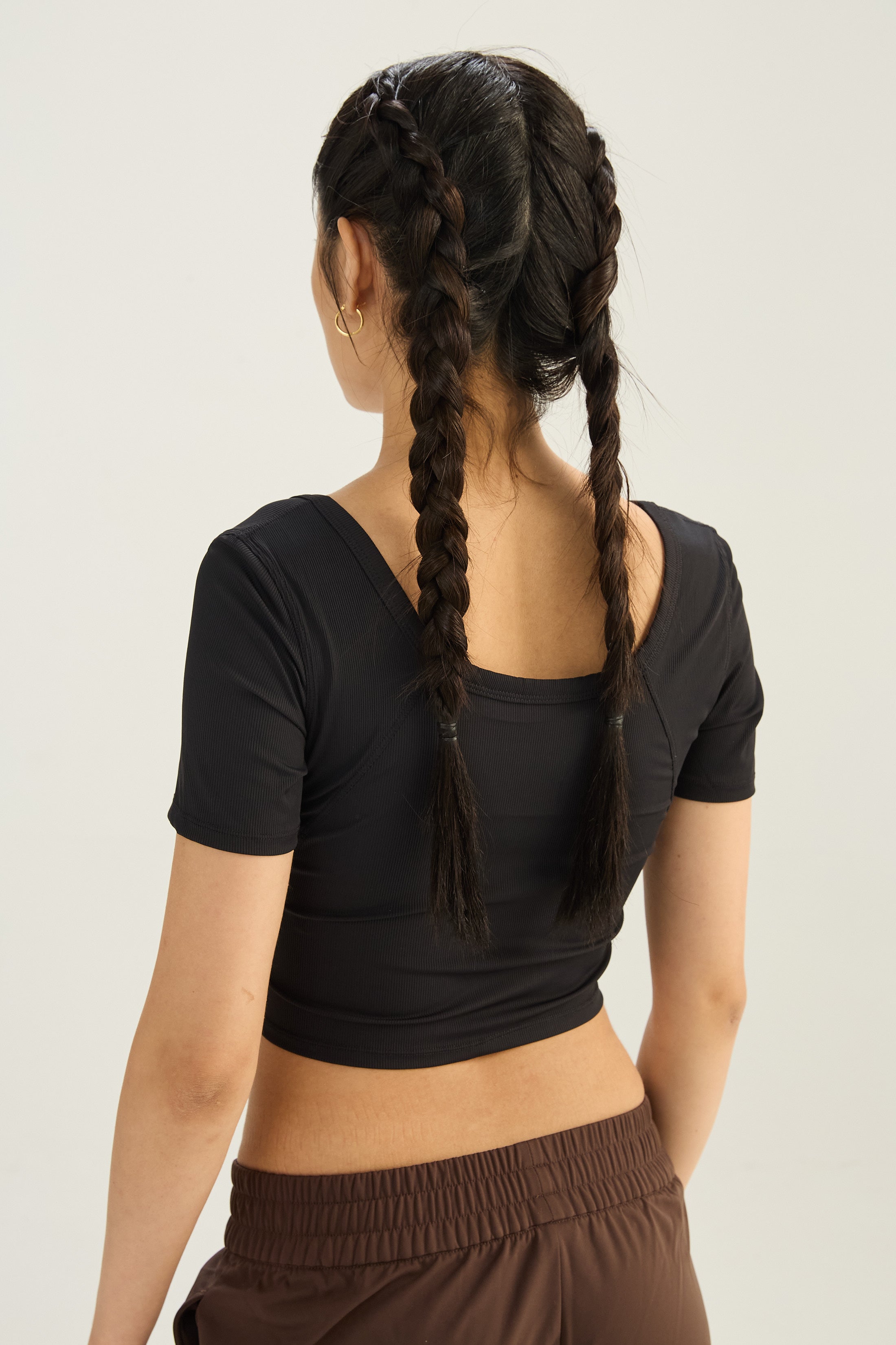 Top Manga Corta Sway - SleekRib® - Negro