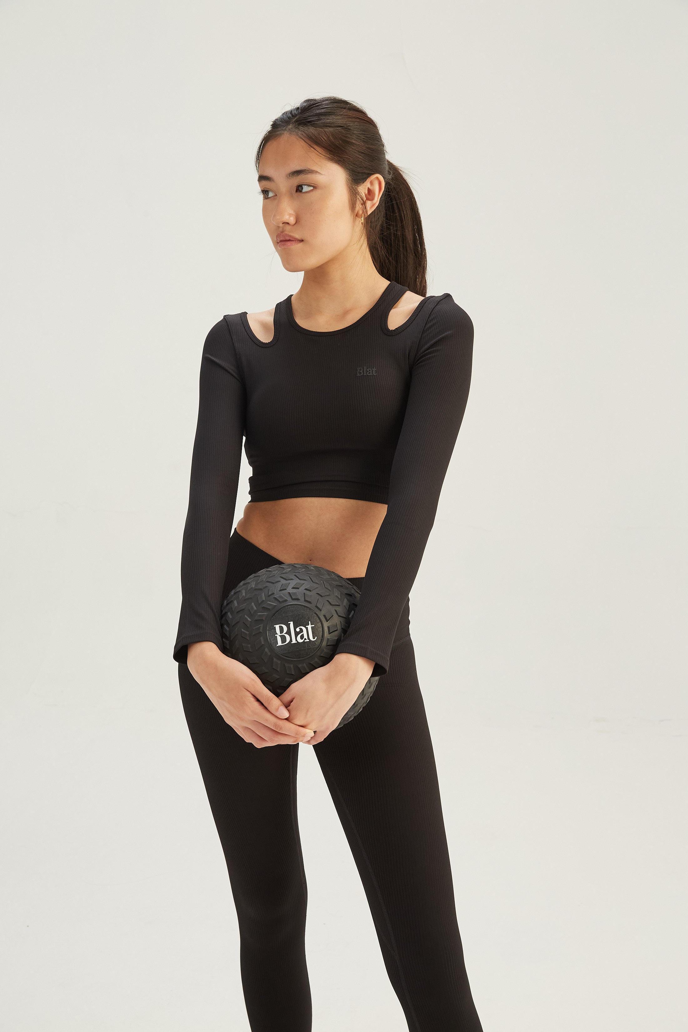 Top Manga Larga Contour - SleekRib® - Negro