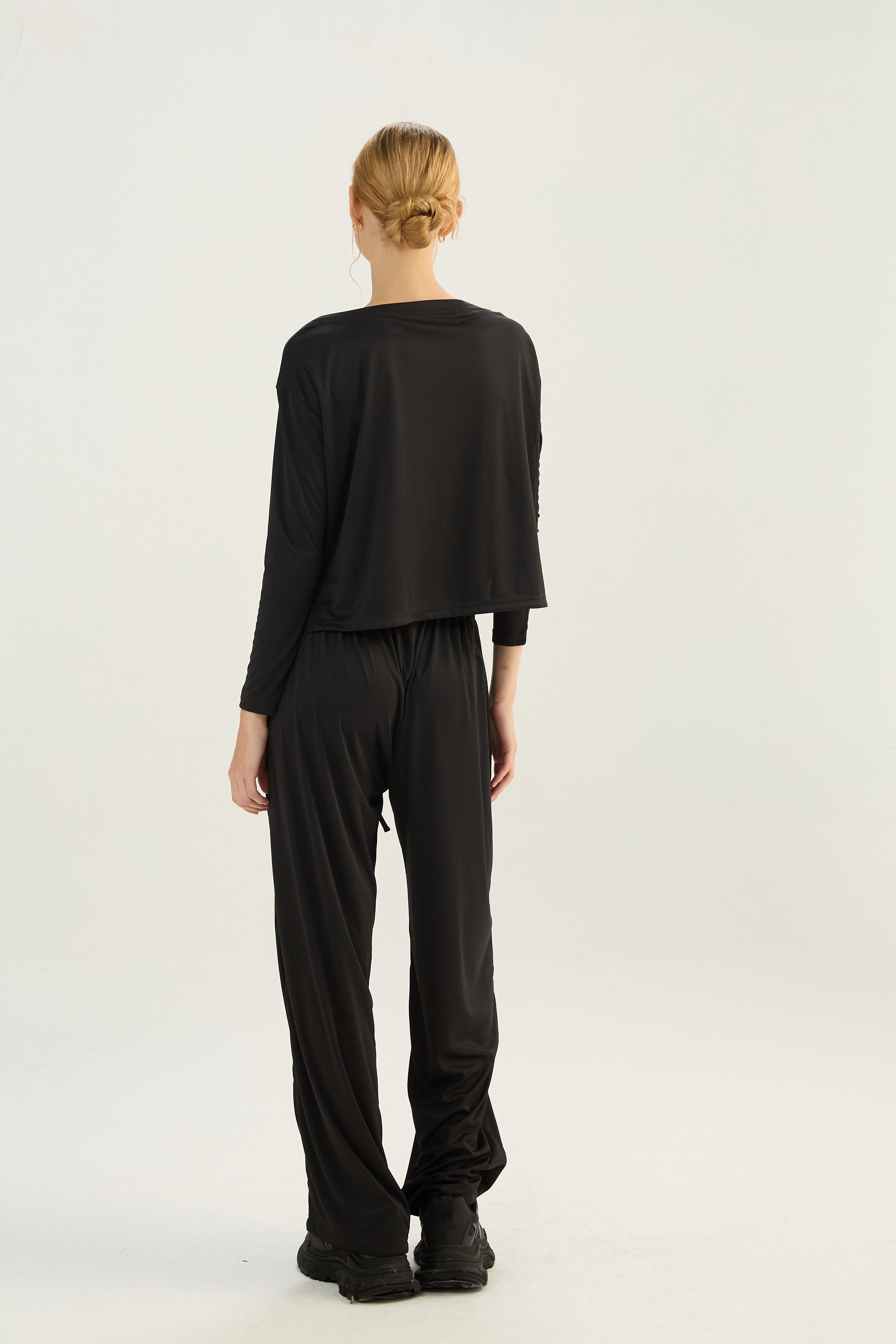 Buzo Jumper Streamline - PureSkin® - Negro