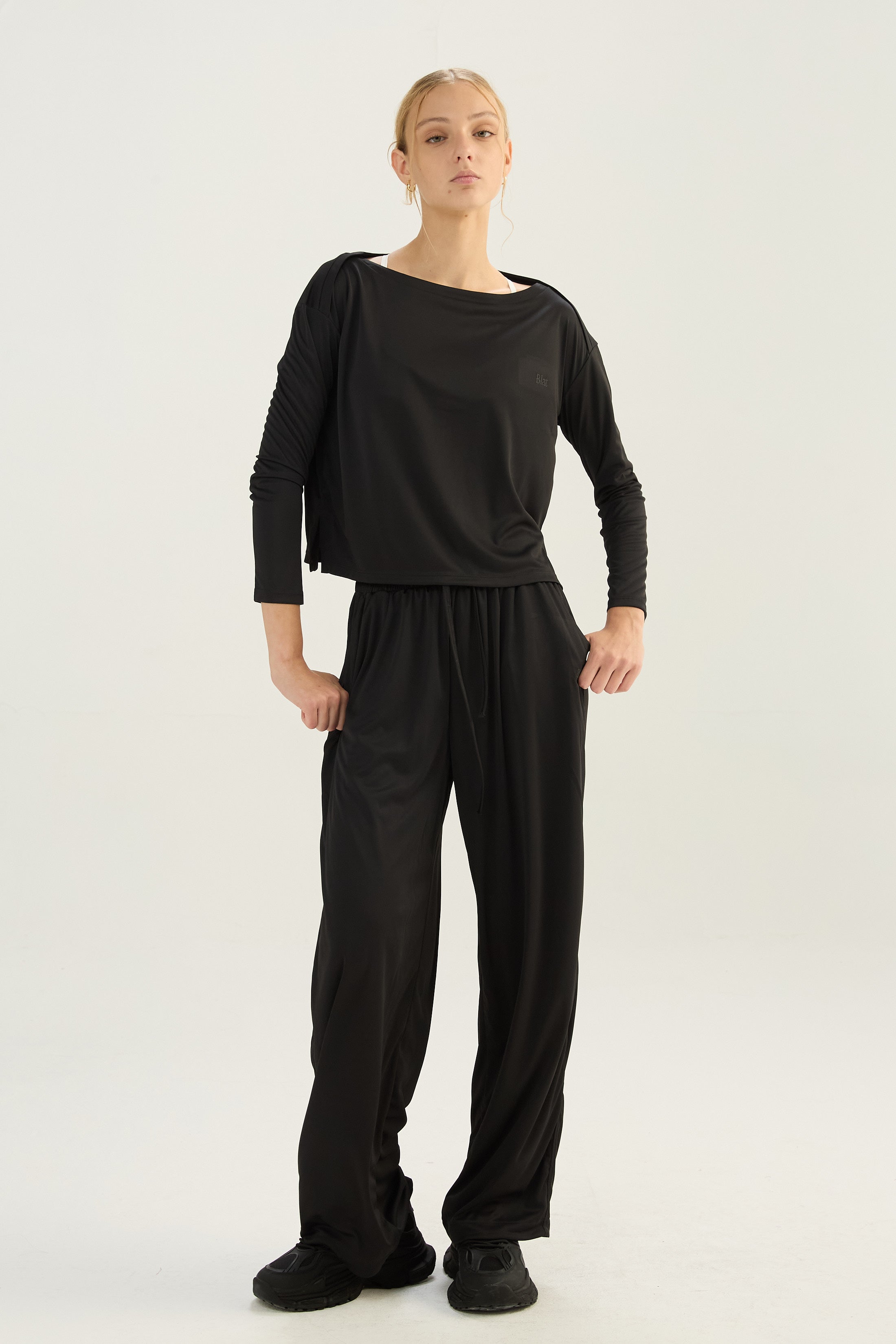 Pantalón Wide Streamline - PureSkin® - Negro
