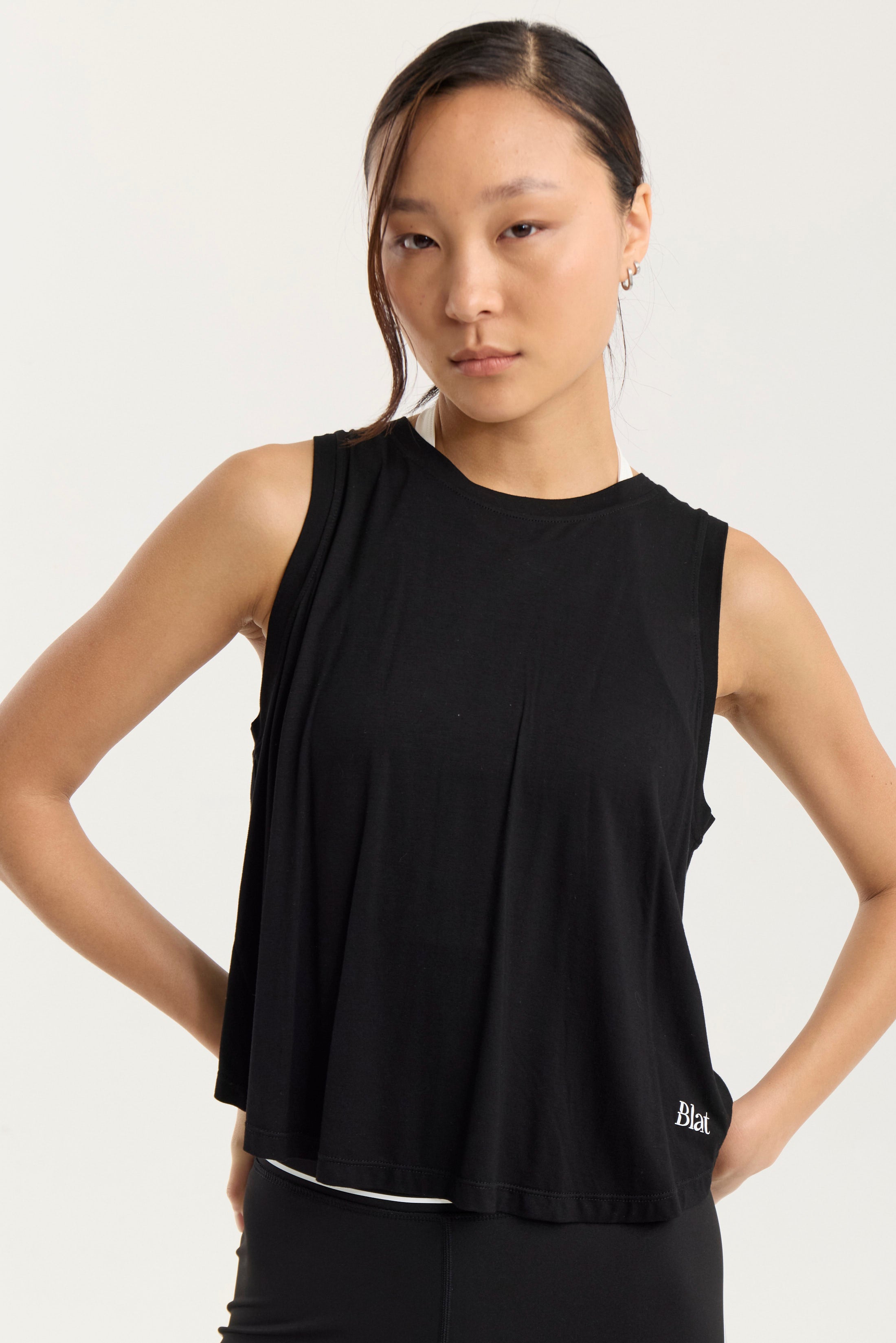 Musculosa Glow Crop - Negro