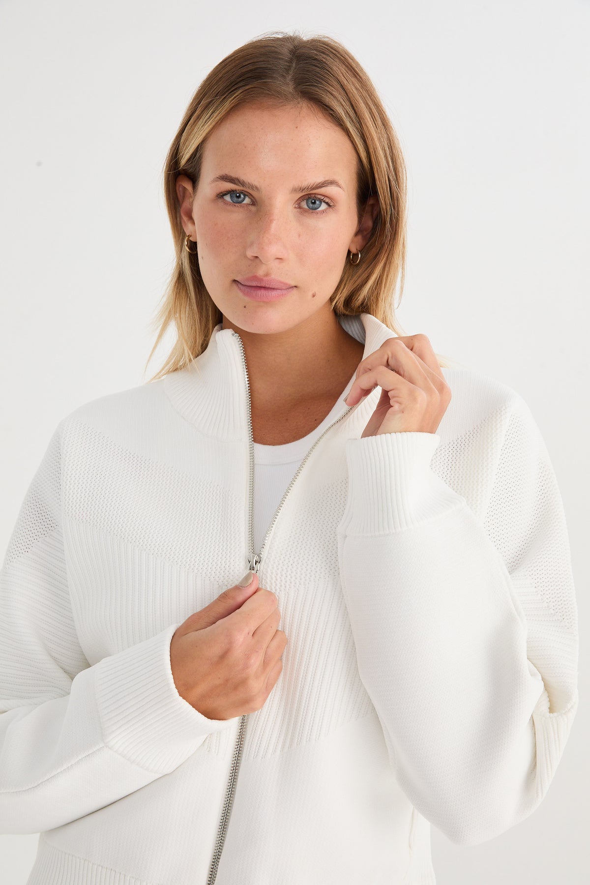 Buzo Con Cierre Lyren - Knitwear® - Blanco