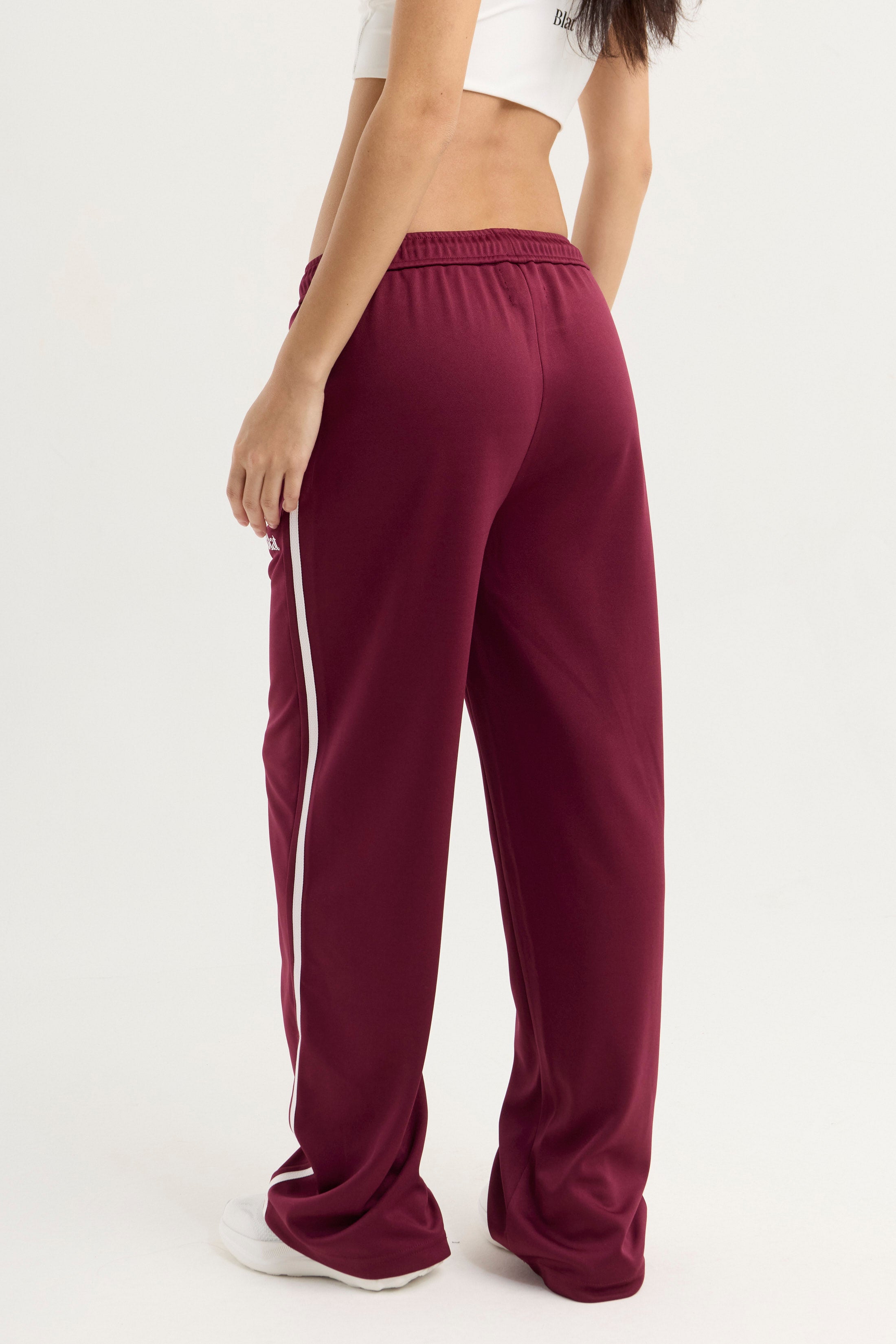 NEW 🔥 Pantalón Nimbus - Rouge