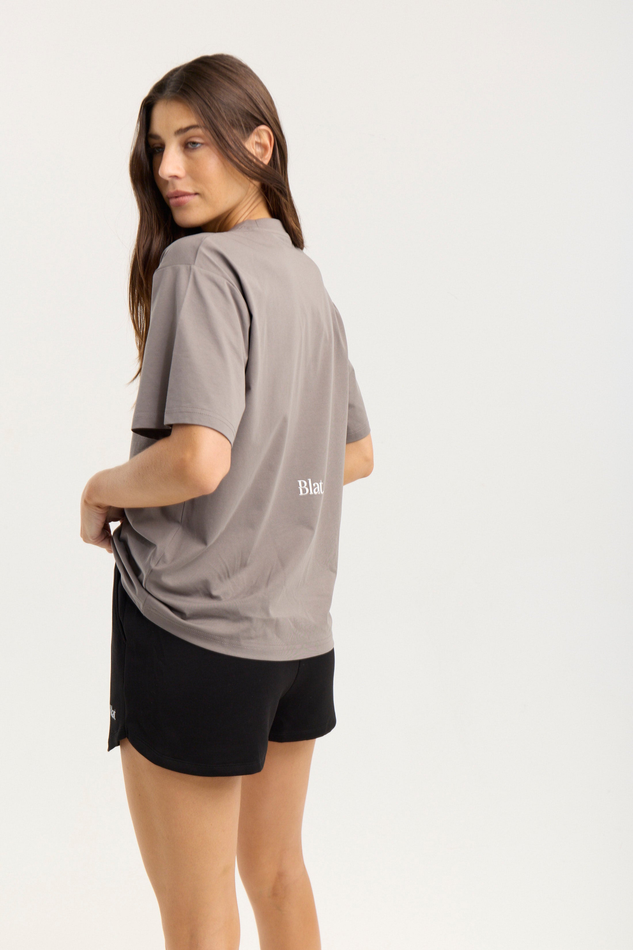 Remera Nyra - Negro