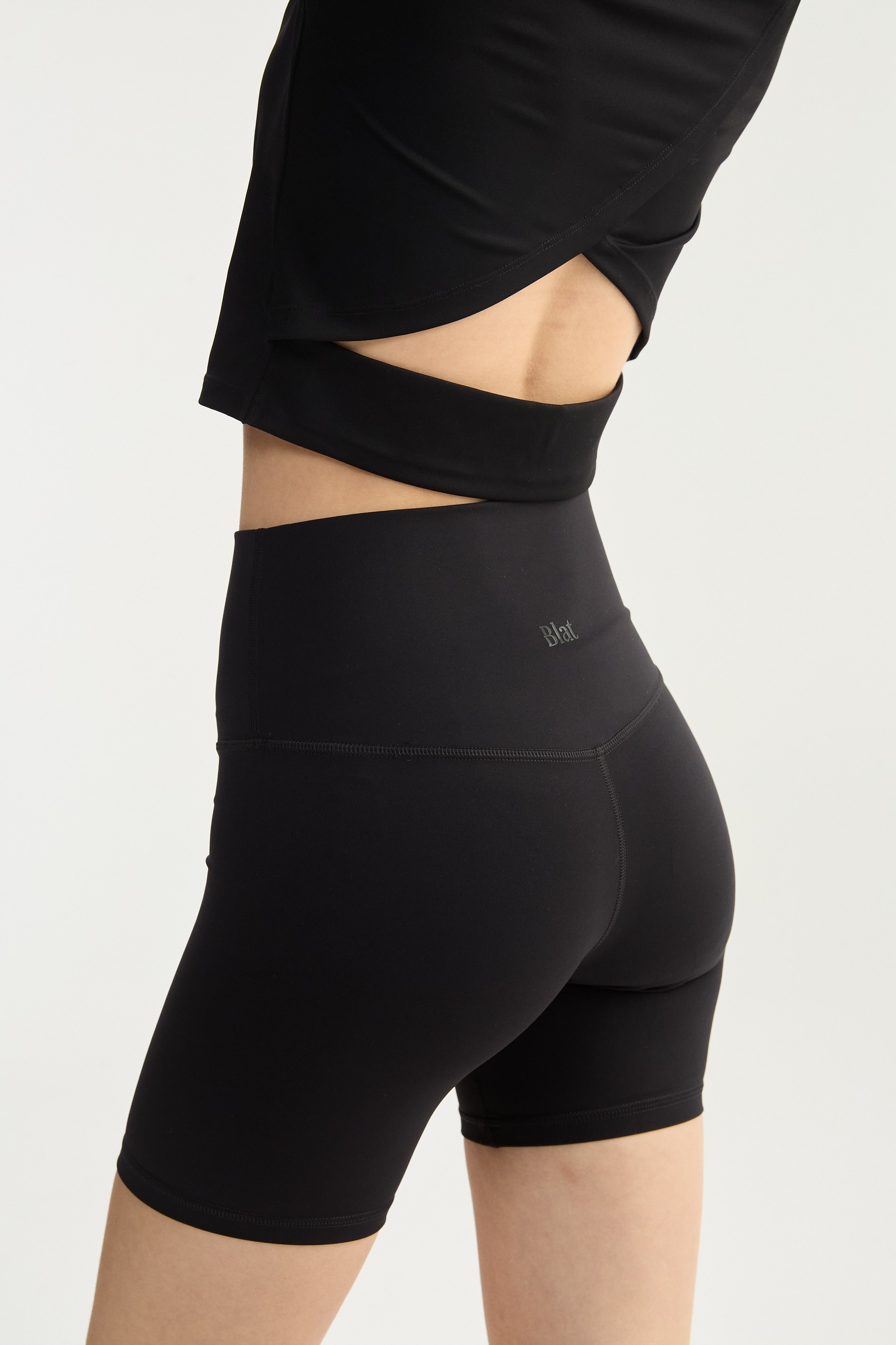 Top Manga Corta Shine - PureSkin® - Negro