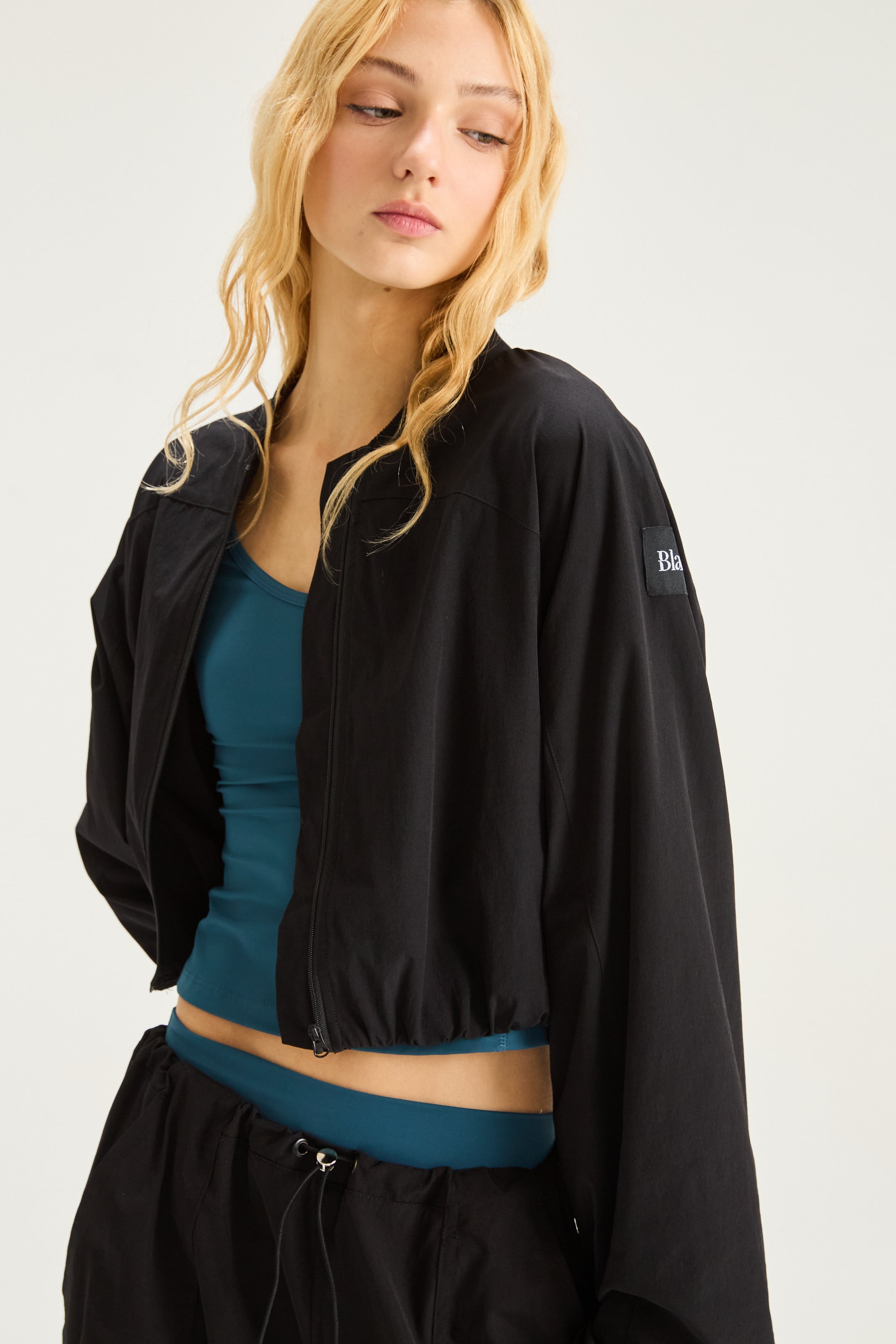 Campera Ember - Negro