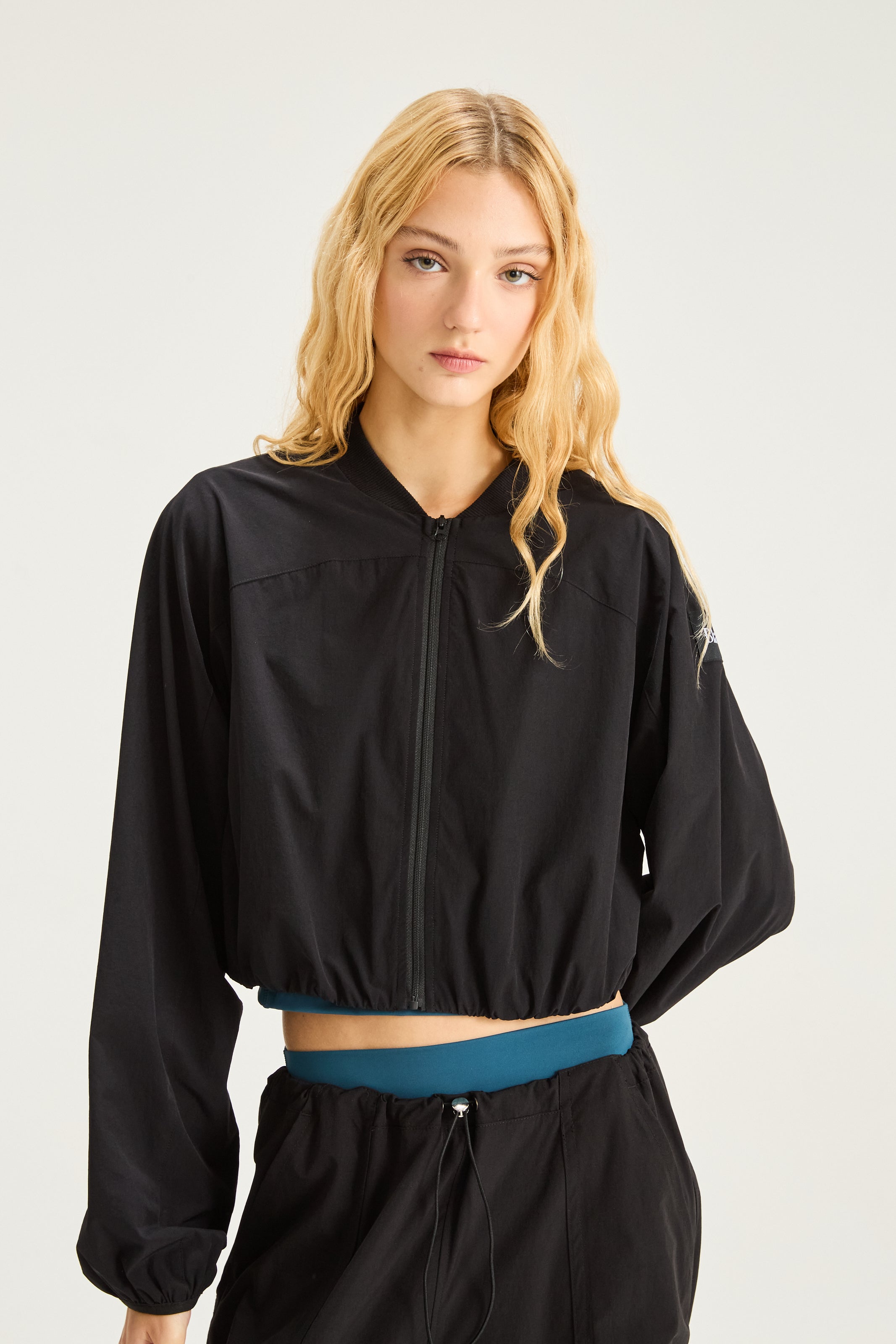 Campera Ember - Negro