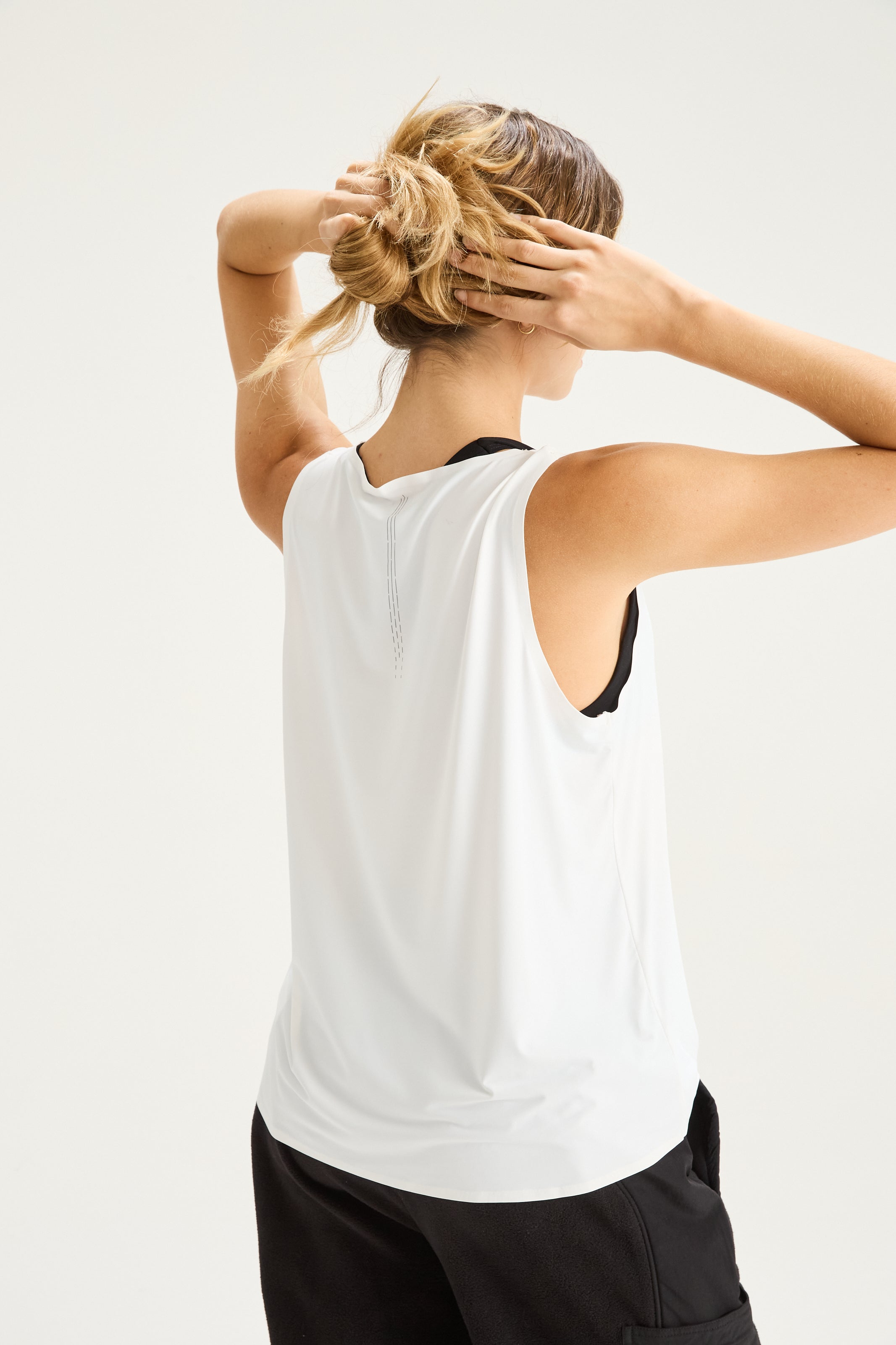 Remera Sin Mangas Breath I - PureSkin® - Blanco