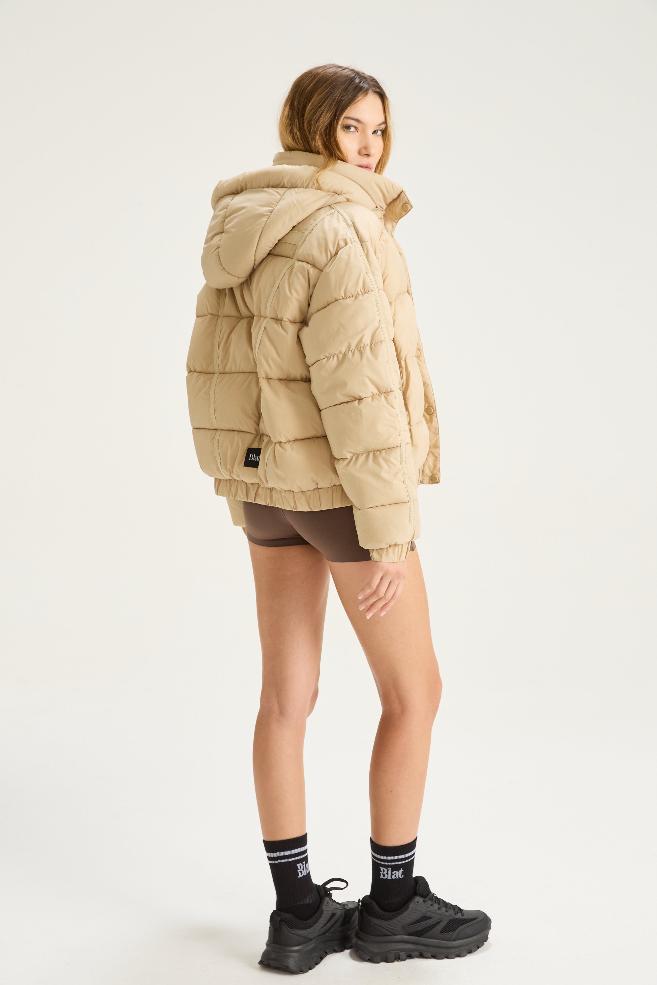 Campera con Capucha Frame - Camel