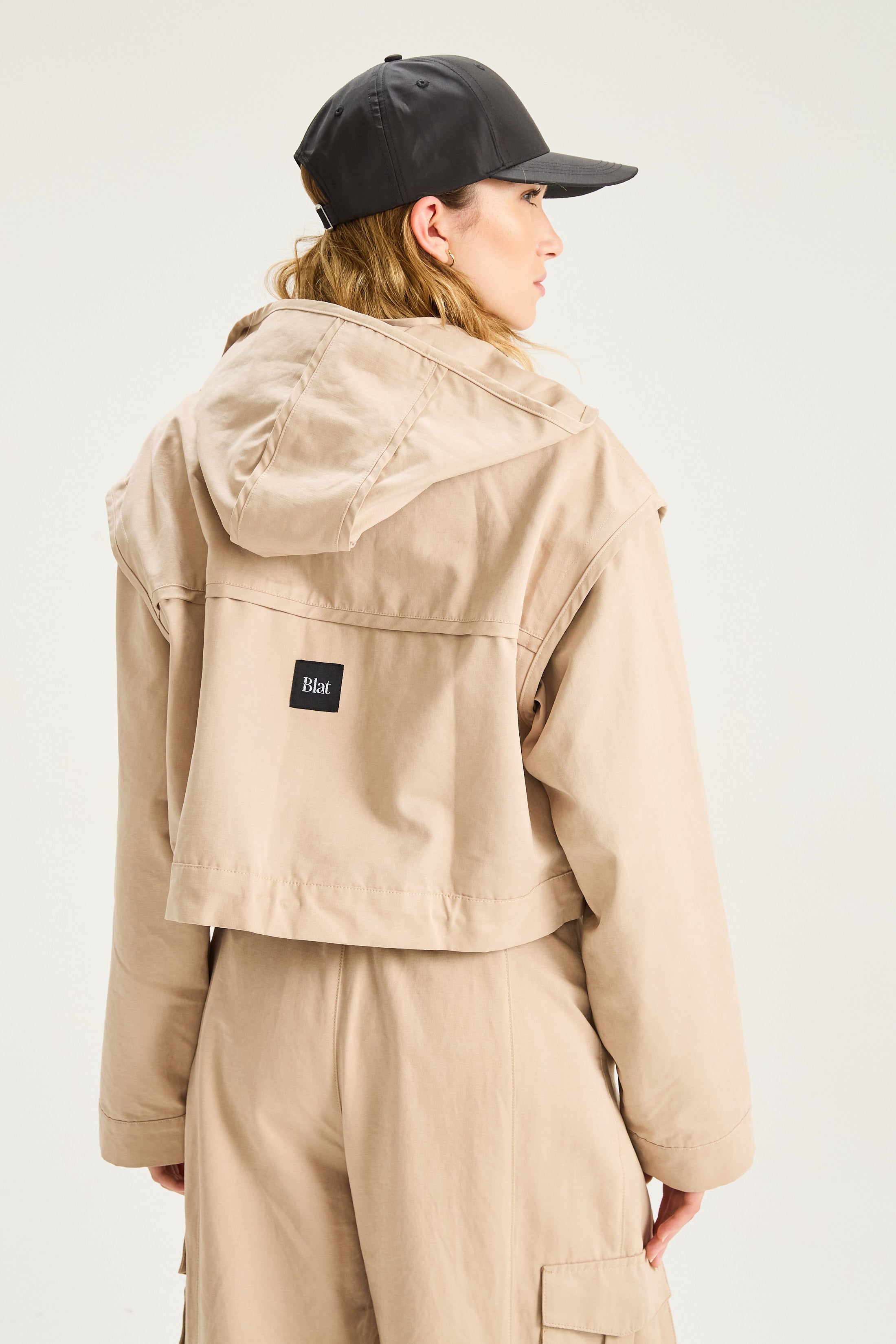Campera Dusk - Camel