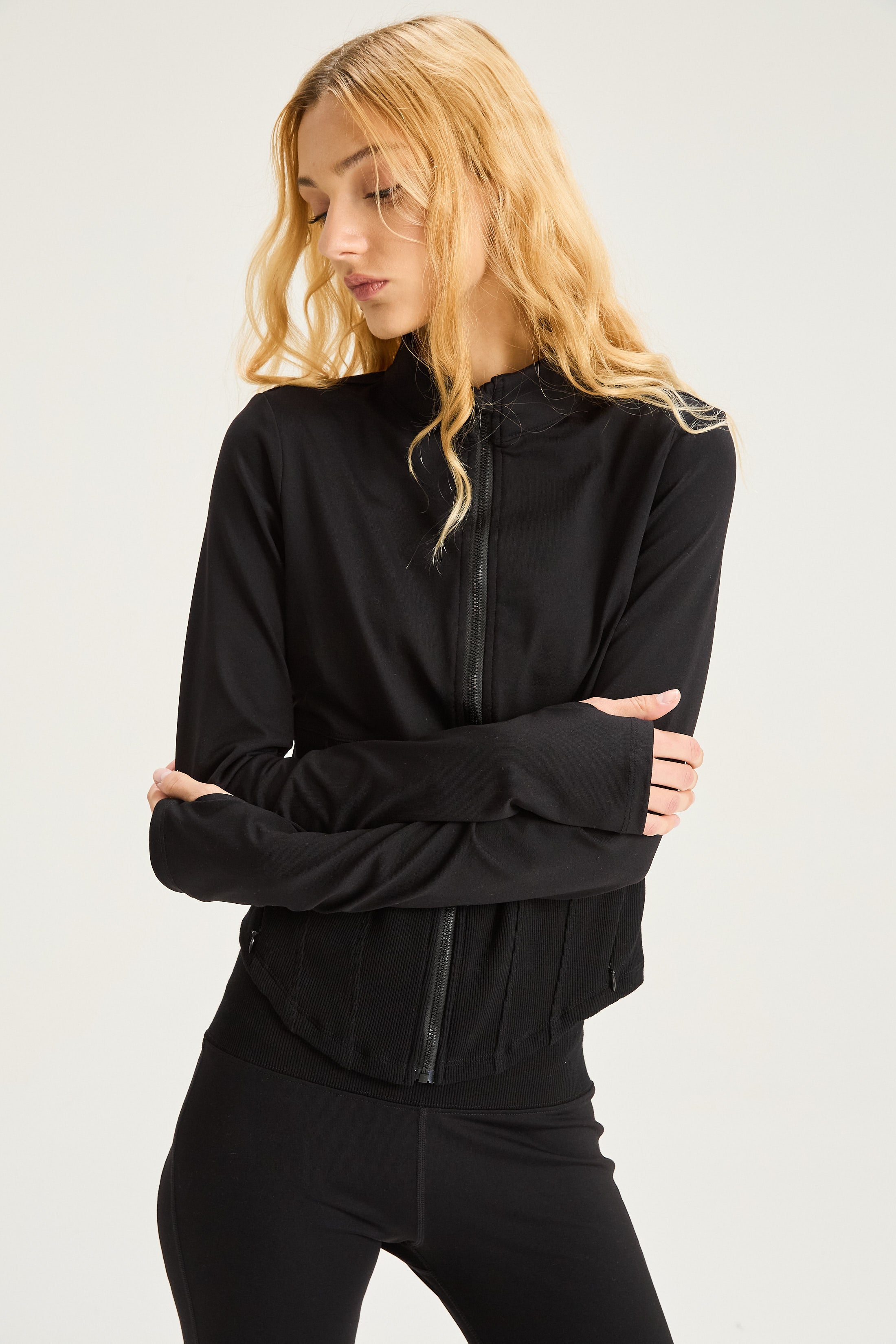 Campera Orbit - Compresive® - Negro