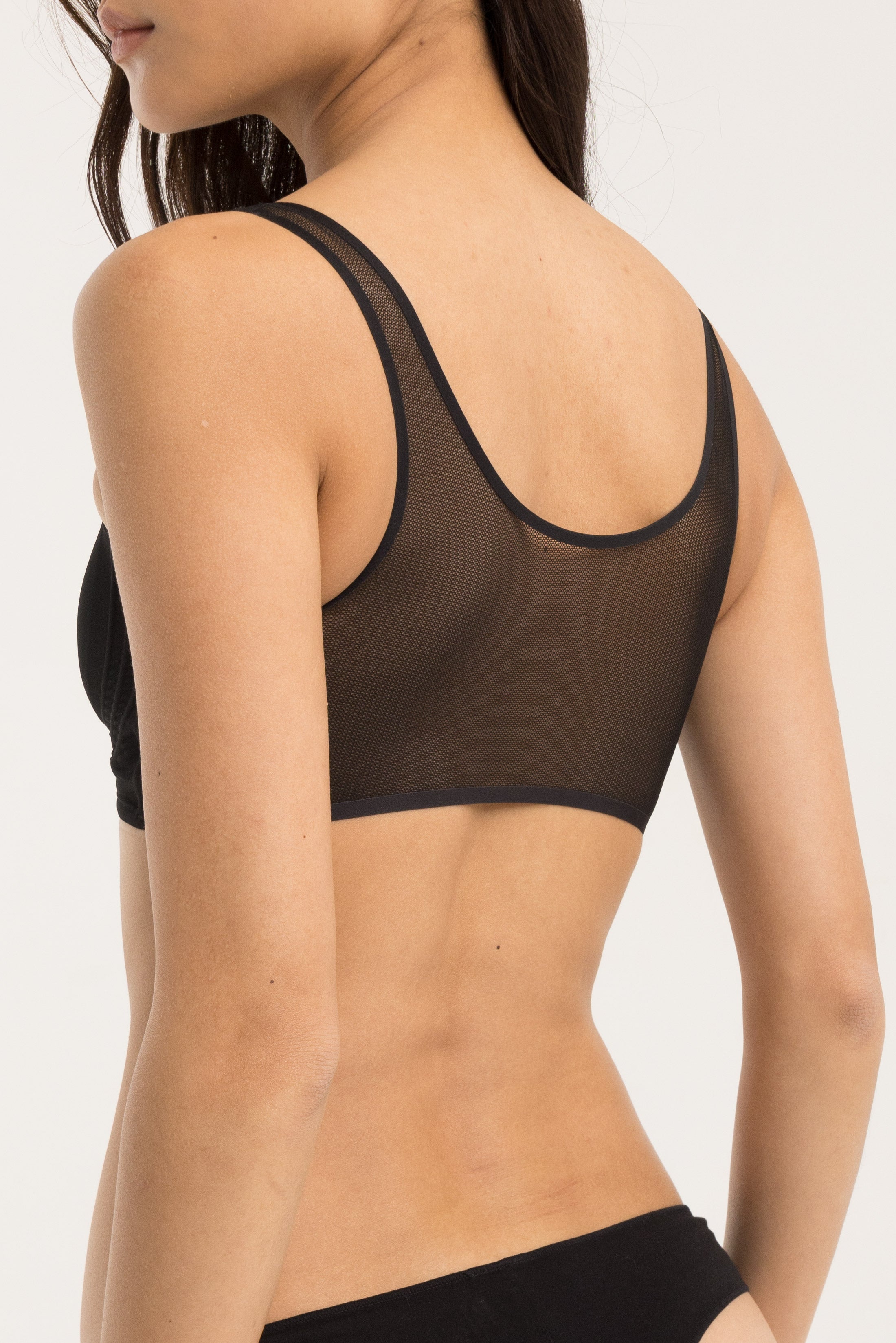 Corpiño Con Transparencias - PureSkin® - Adapt - Negro