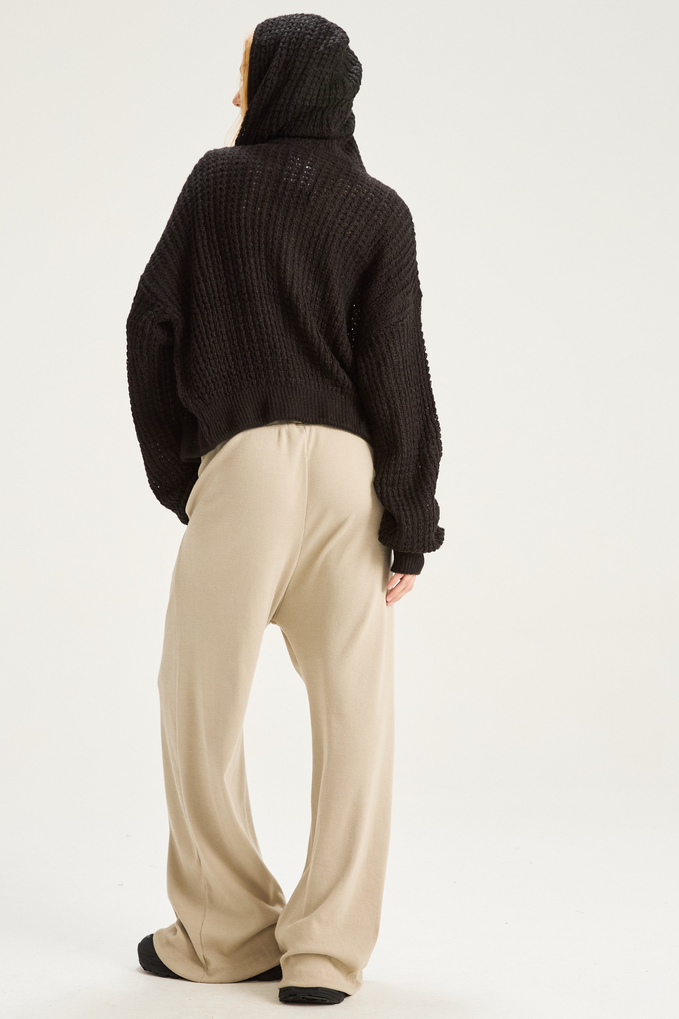 Sweater con Cierre Drift - Negro