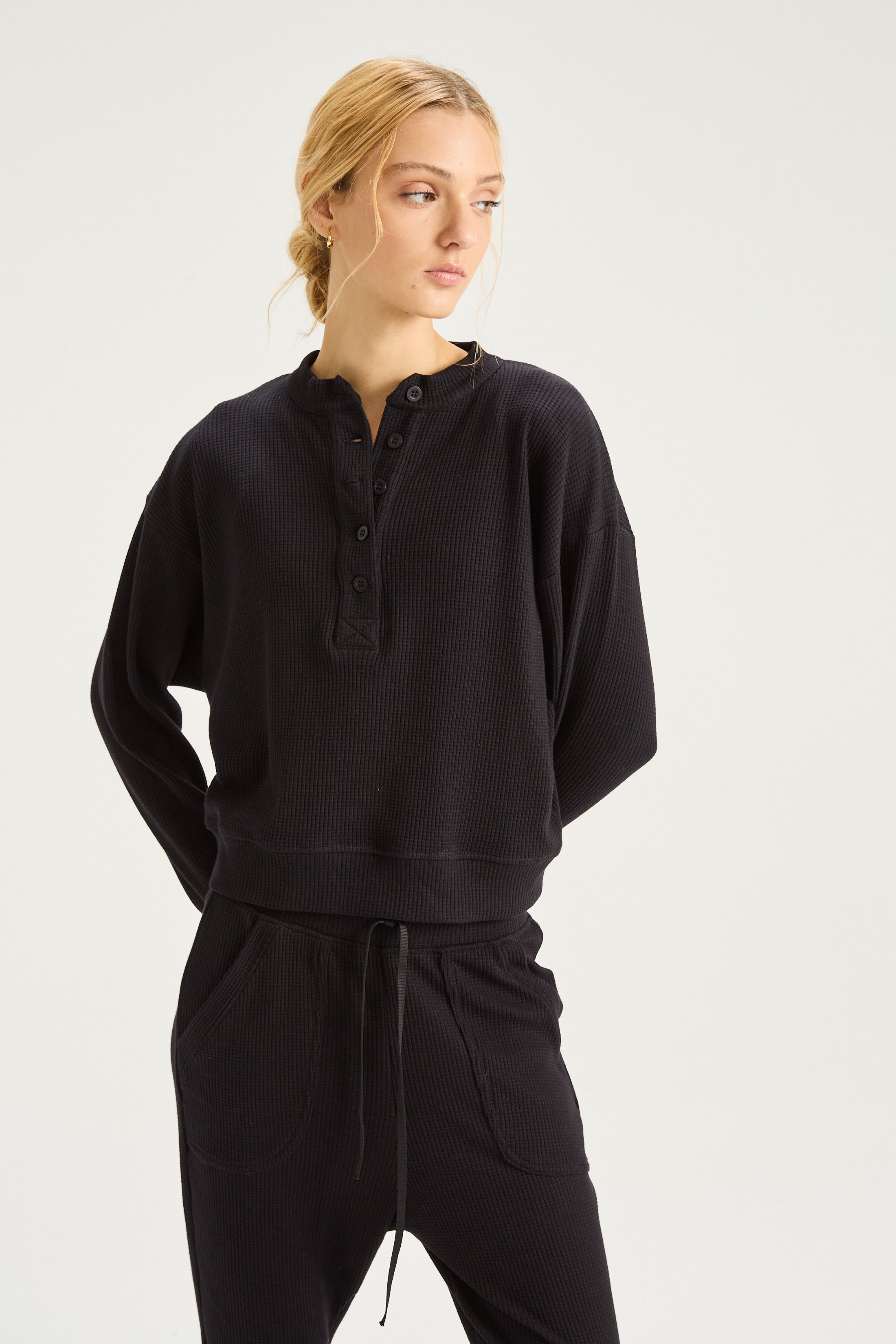 Buzo Jumper Pivot - Negro