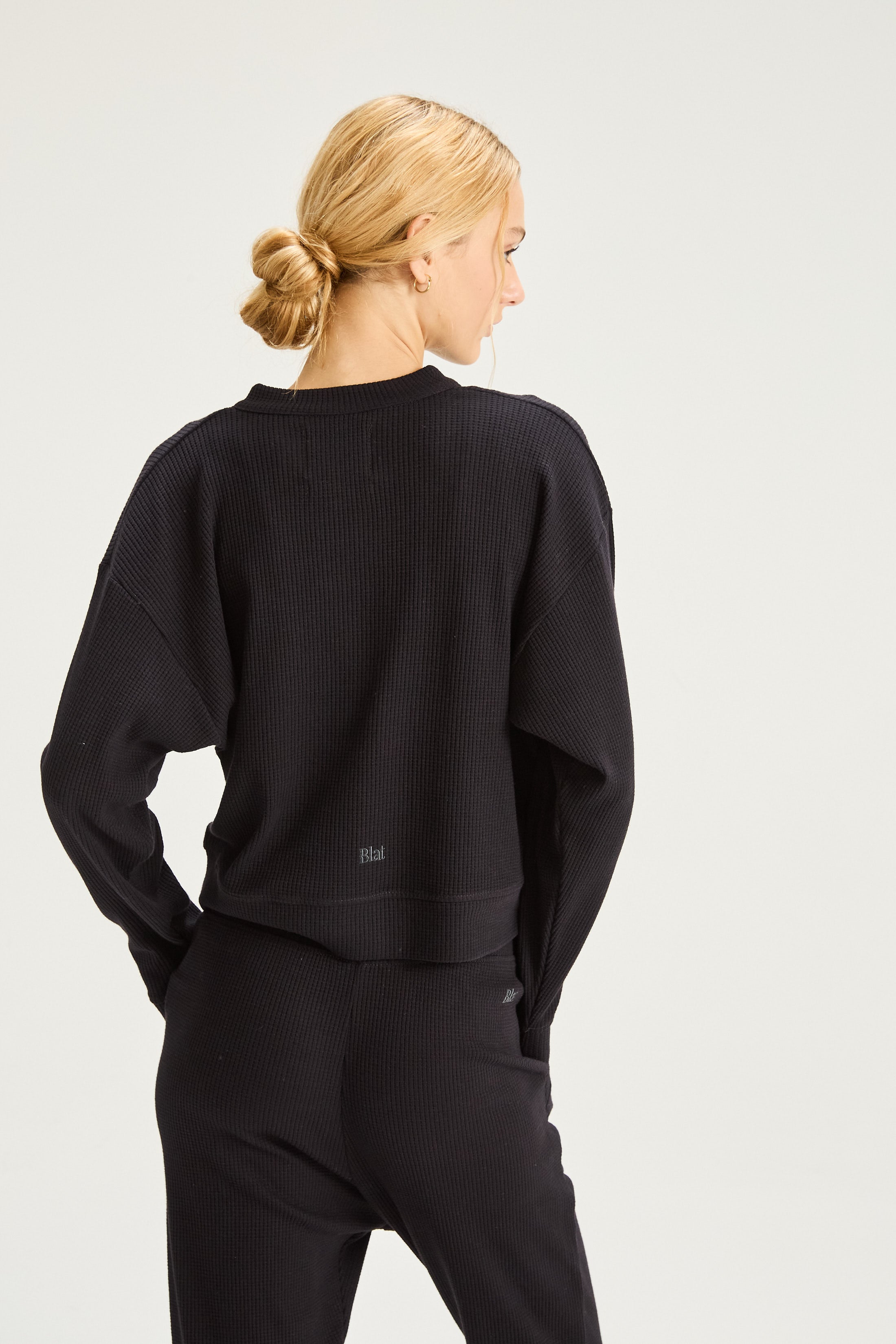 Buzo Jumper Pivot - Negro