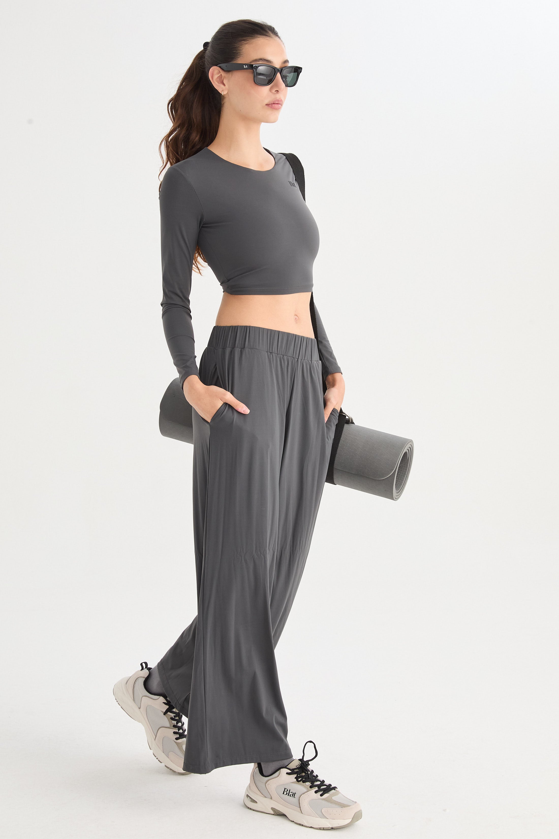 Pantalón Kora - TechKnit® - Gris Oscuro