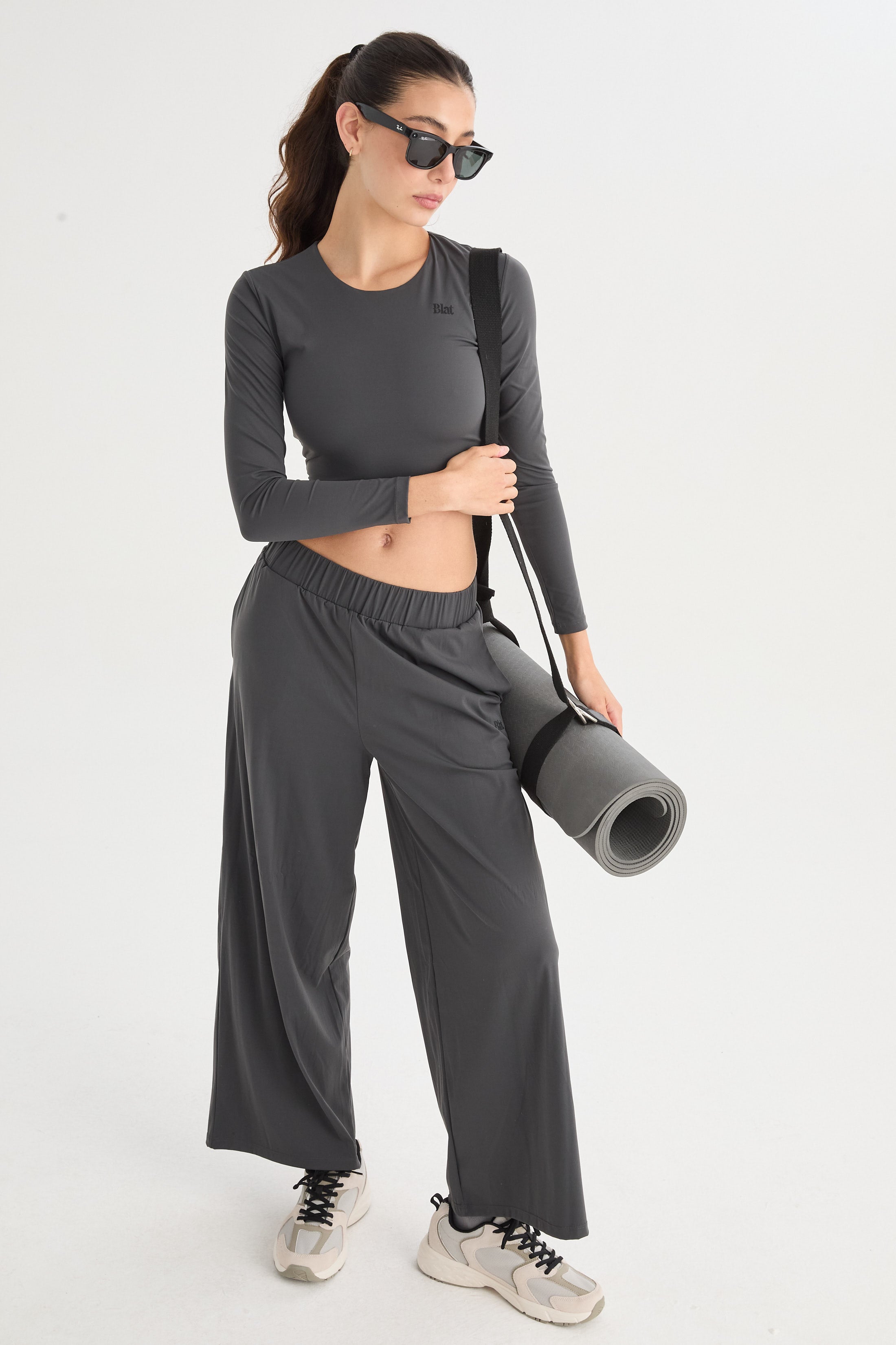 Pantalón Kora - TechKnit® - Gris Oscuro