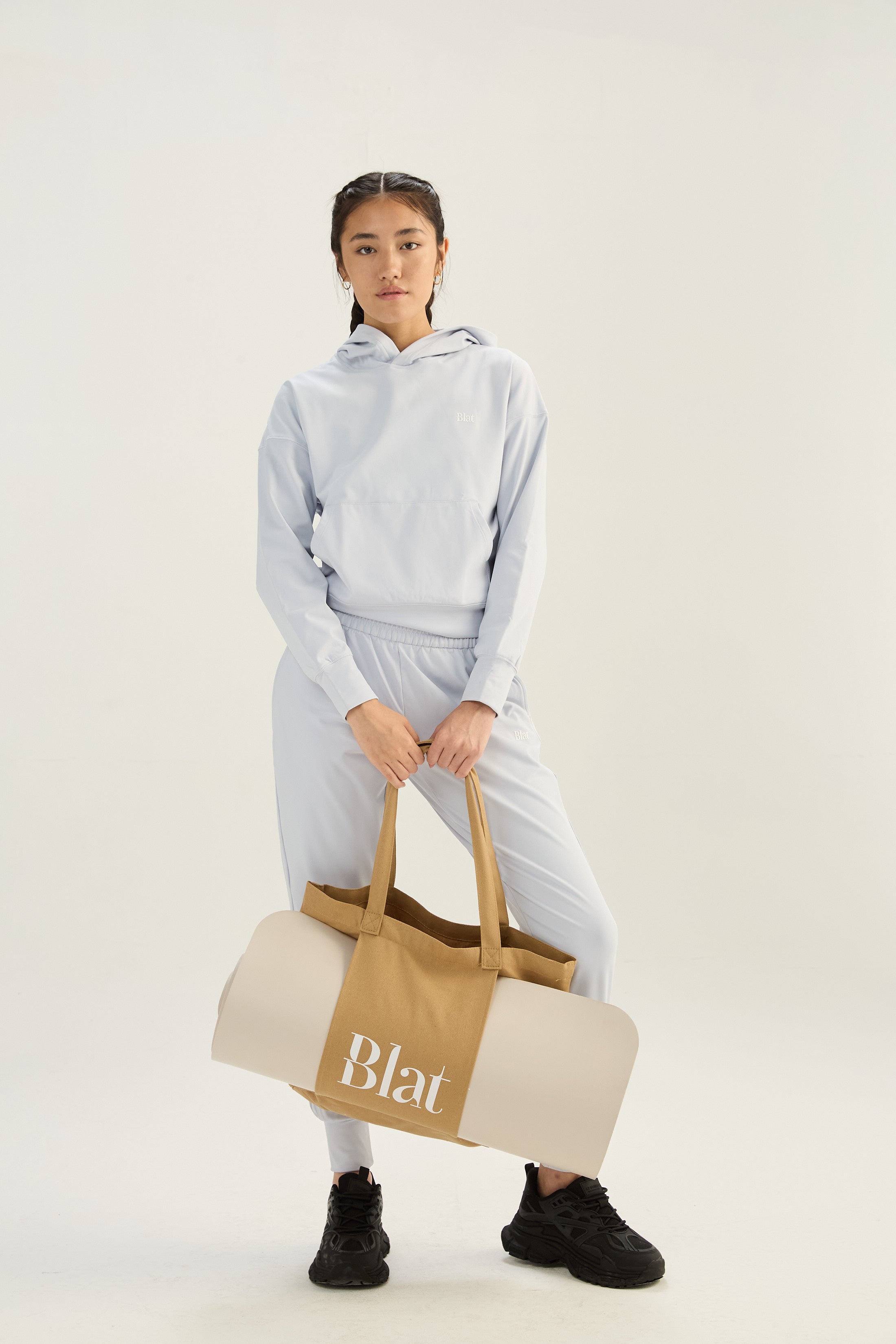 Buzo Hoodie Ethereal - TechKnit® - Gris Plata