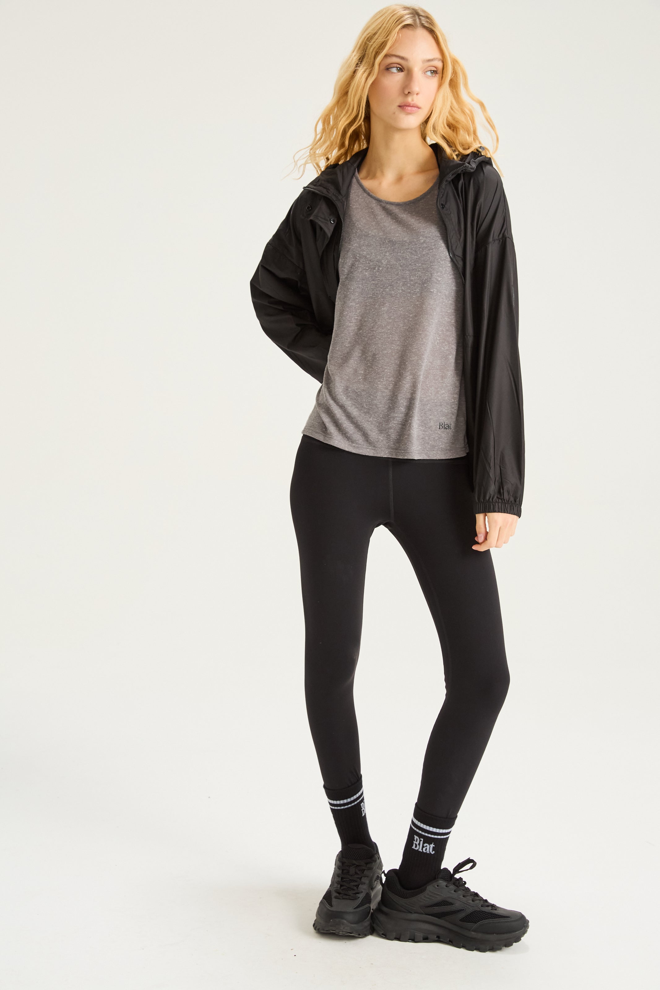 Campera Vibe - Negro