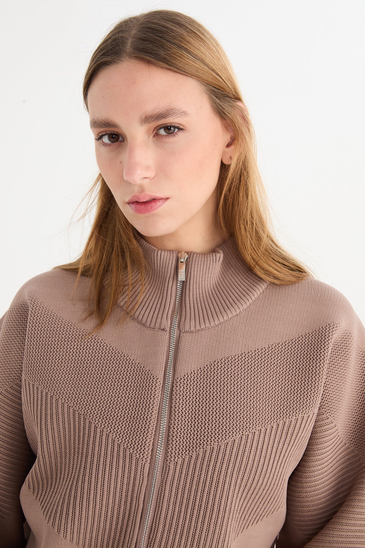 Buzo Con Cierre Lyren - Knitwear® - Visón