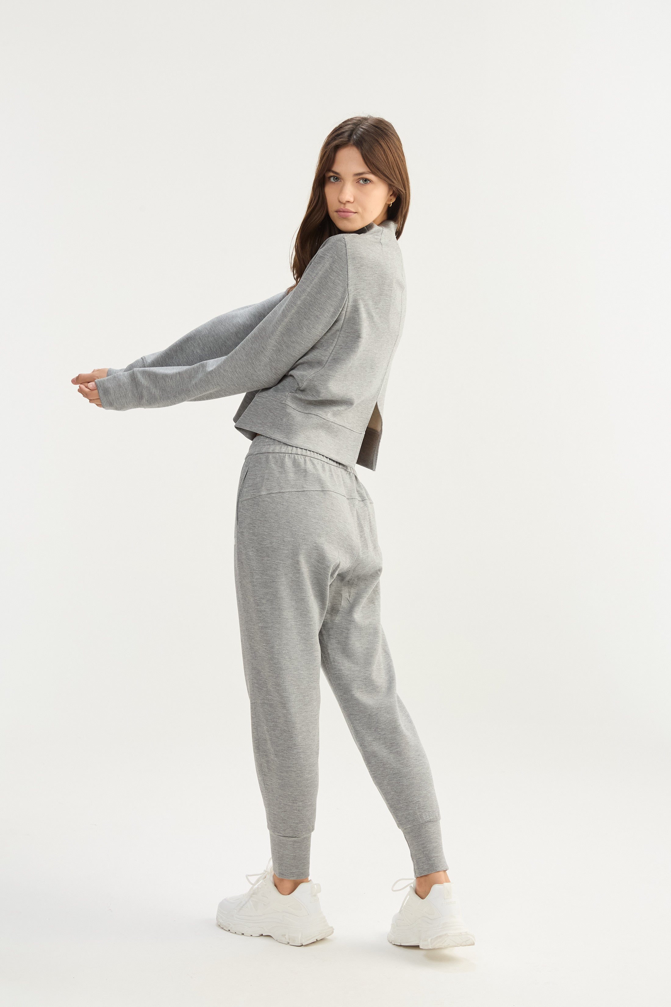 Buzo Jumper Wild - TechKnit® - Gris Ceniza
