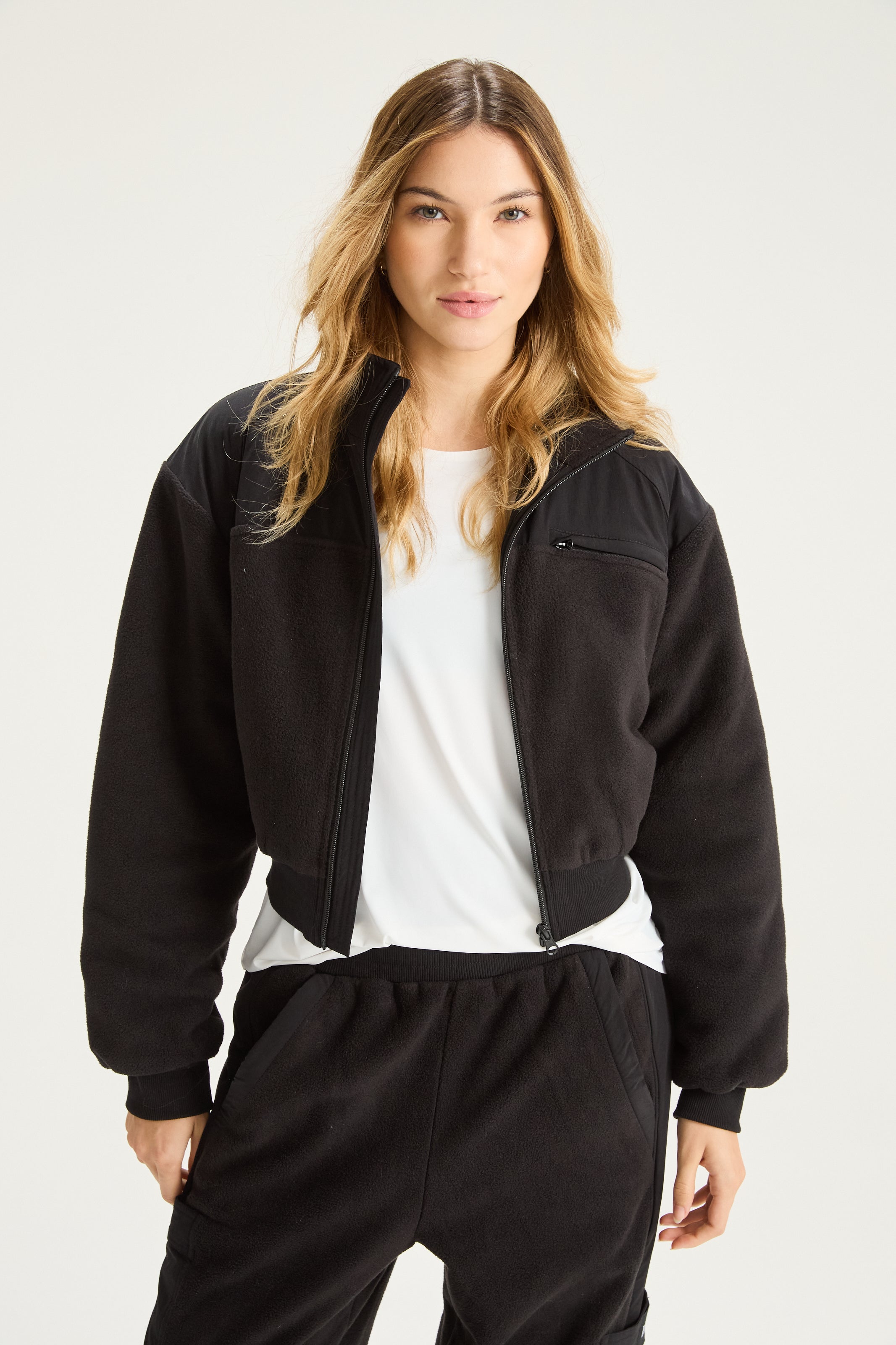 Campera Noon - Negro