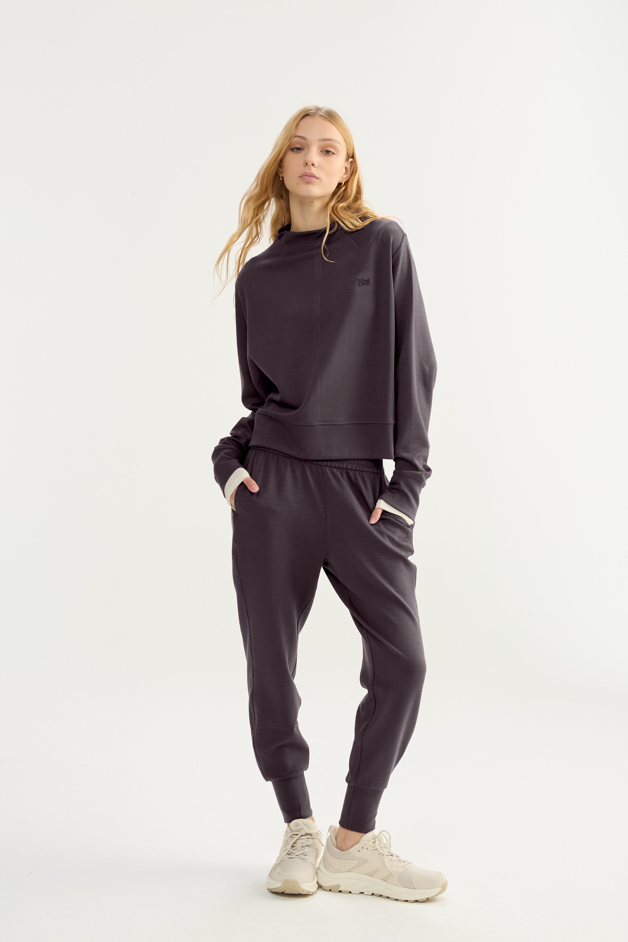 Buzo Jumper Wild - TechKnit® - Gris Oscuro