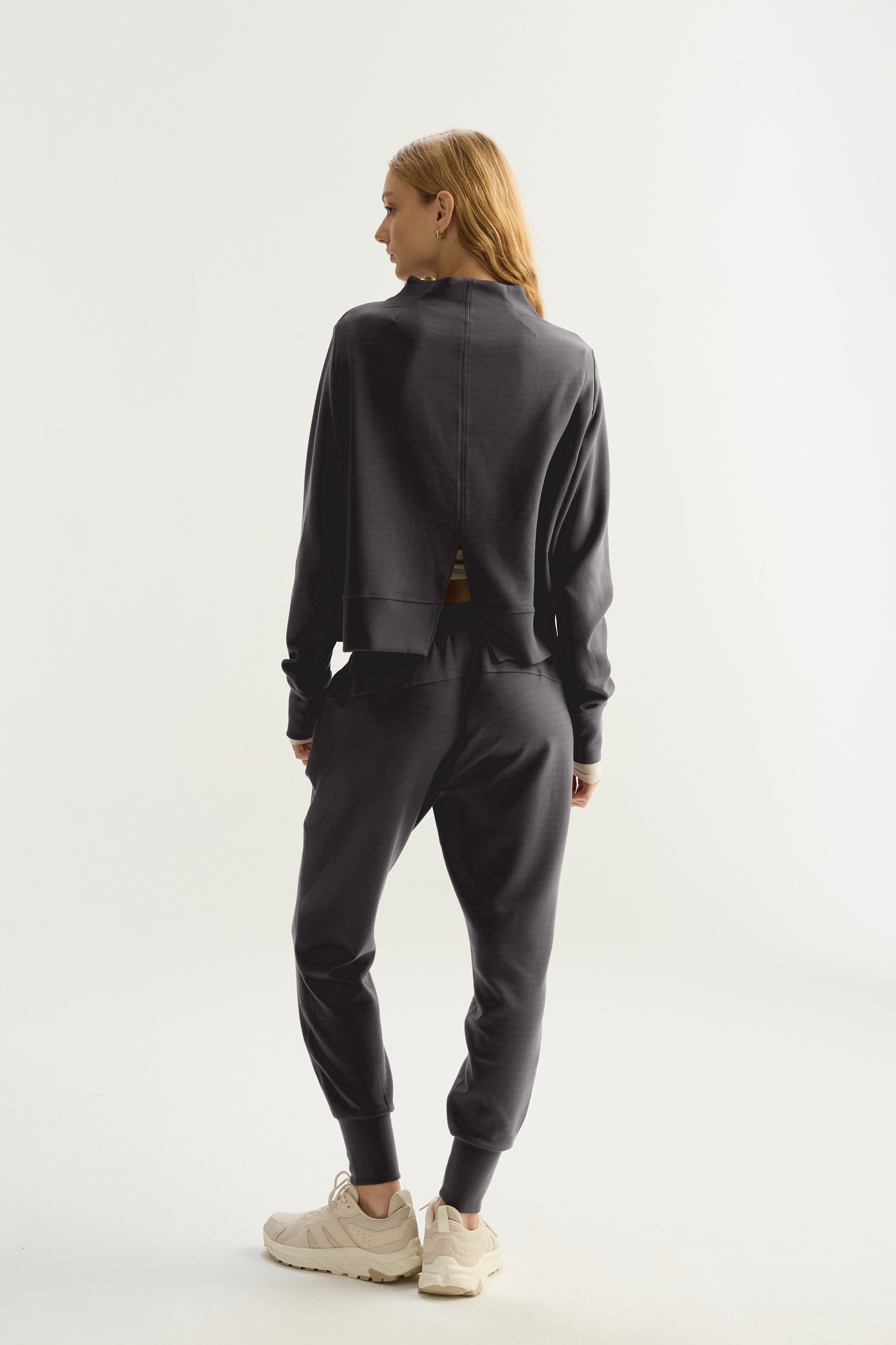 Buzo Jumper Wild - TechKnit® - Gris Oscuro