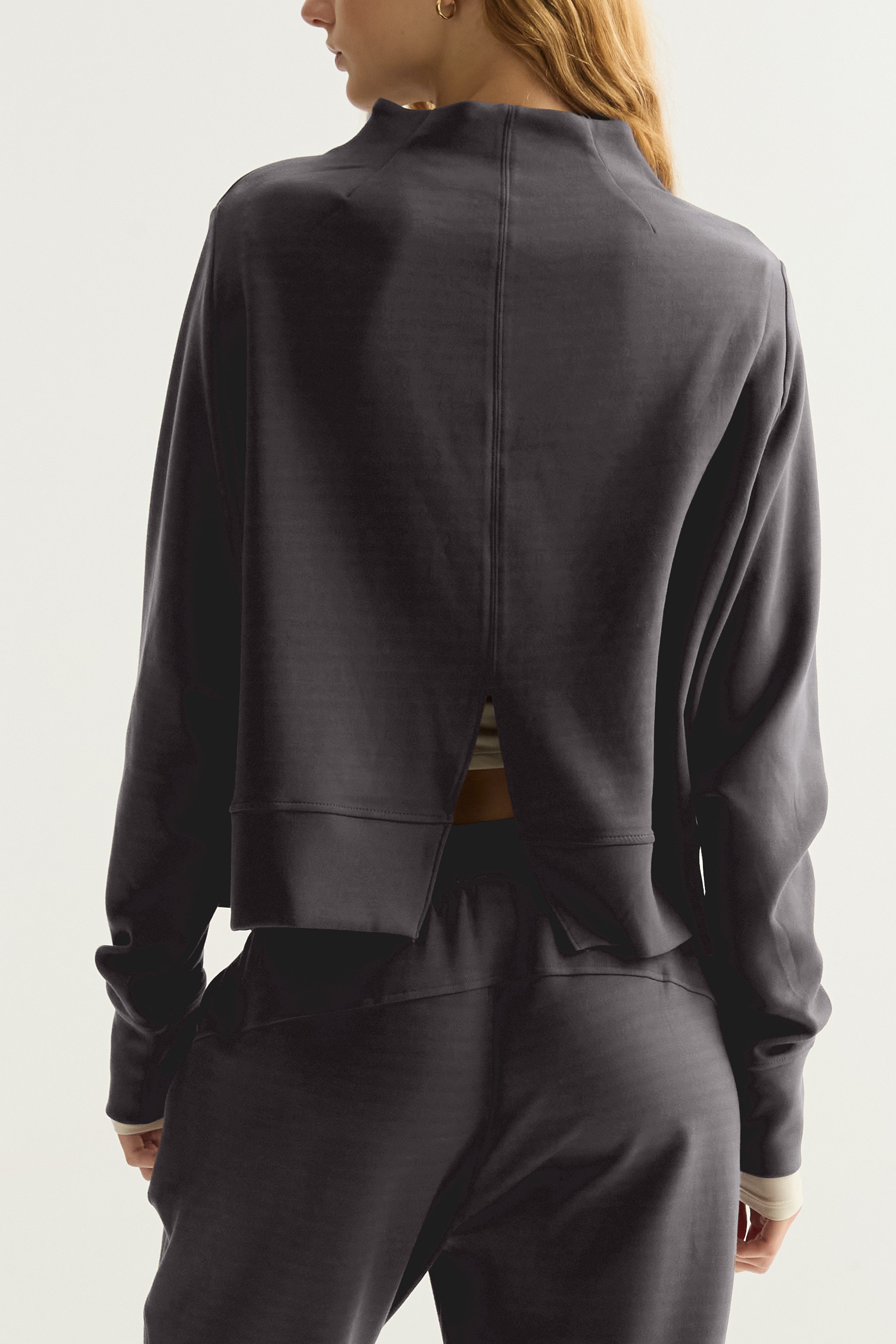 Buzo Jumper Wild - TechKnit® - Gris Oscuro