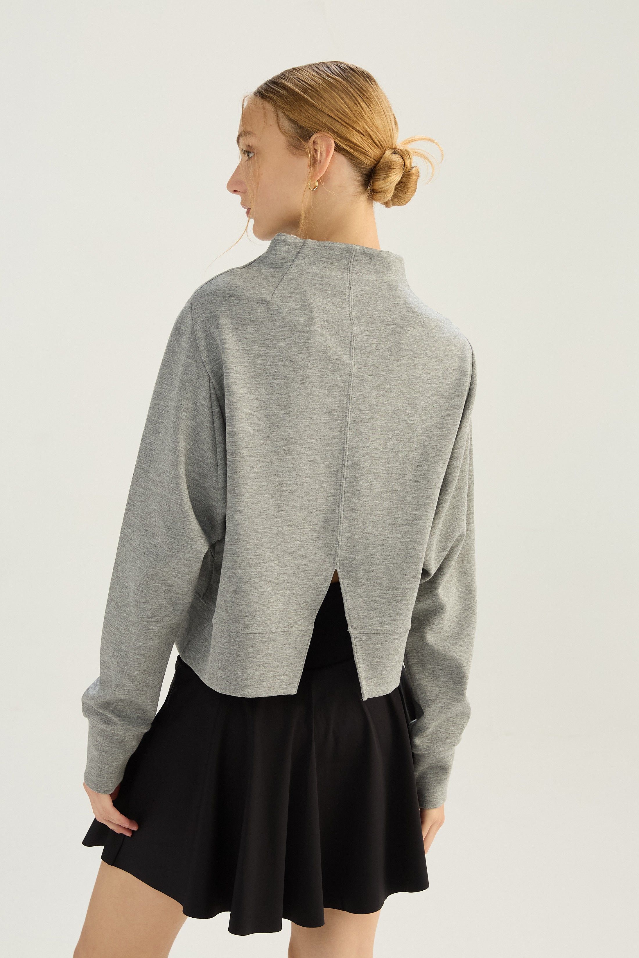 Buzo Jumper Wild - TechKnit® - Gris Ceniza