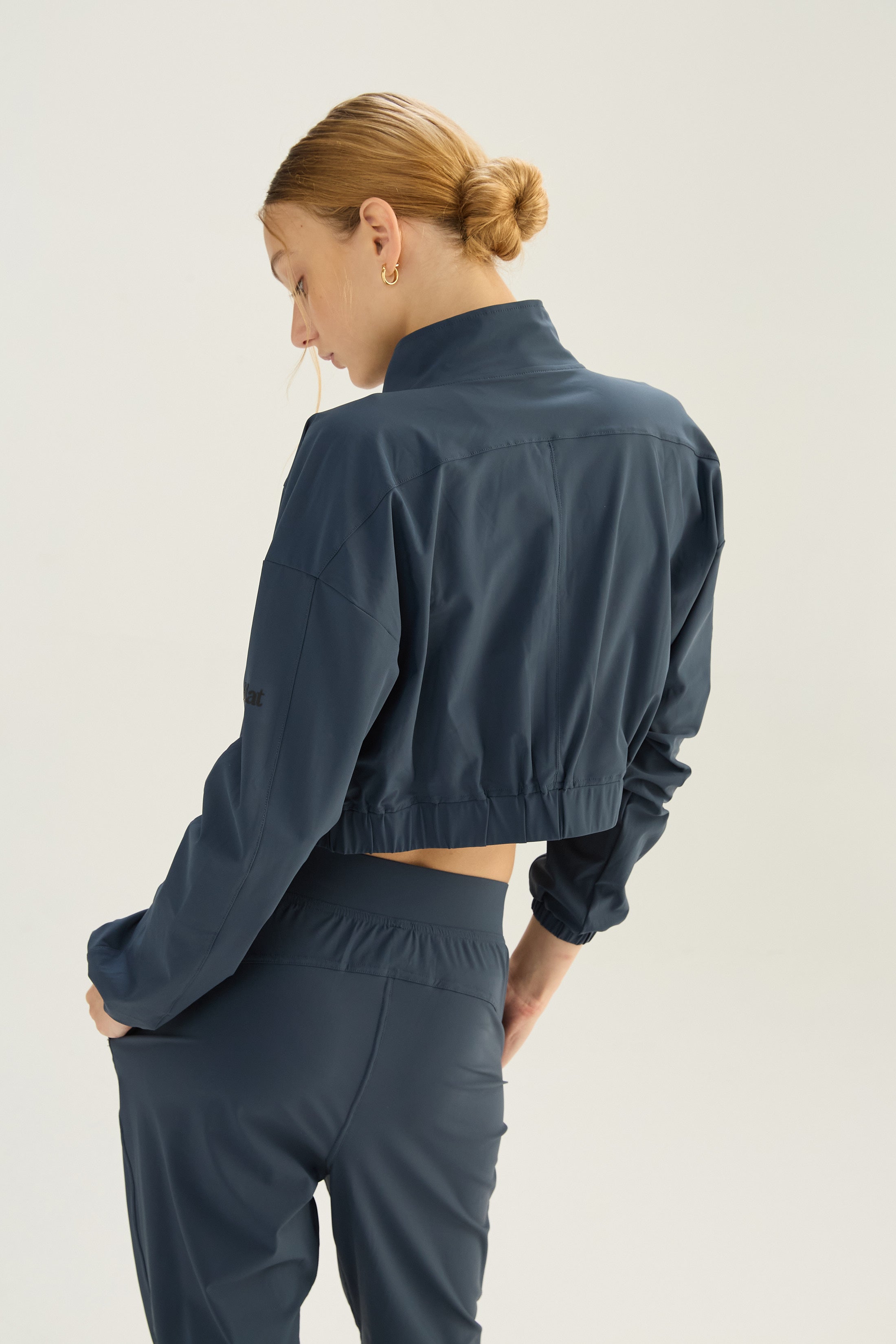 Campera Corta Smooth - TechKnit® - Azul Petroleo